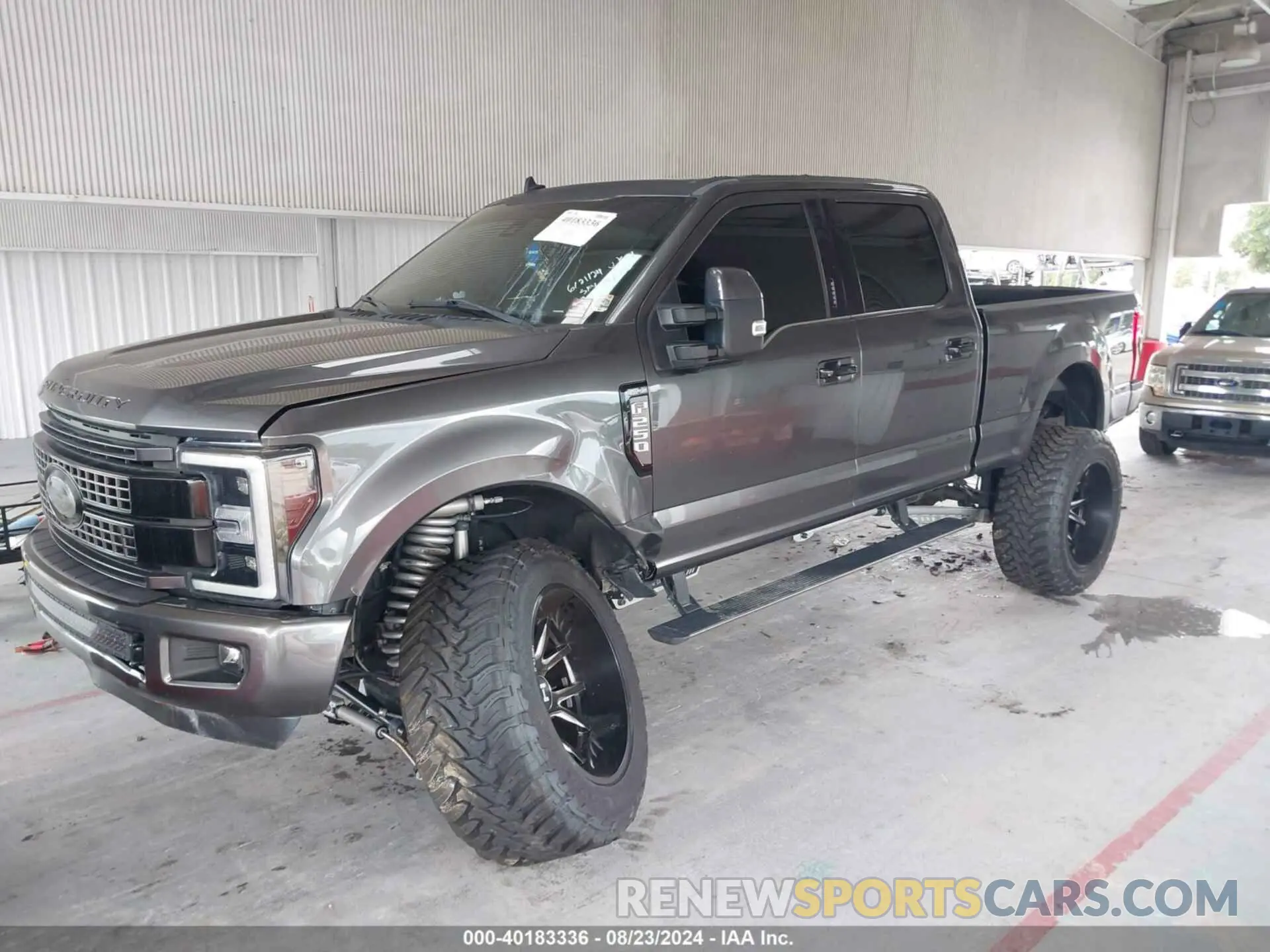 2 fotografías del automóvil dañado 1FT7W2BT2KEE12412 FORD F-250 2019