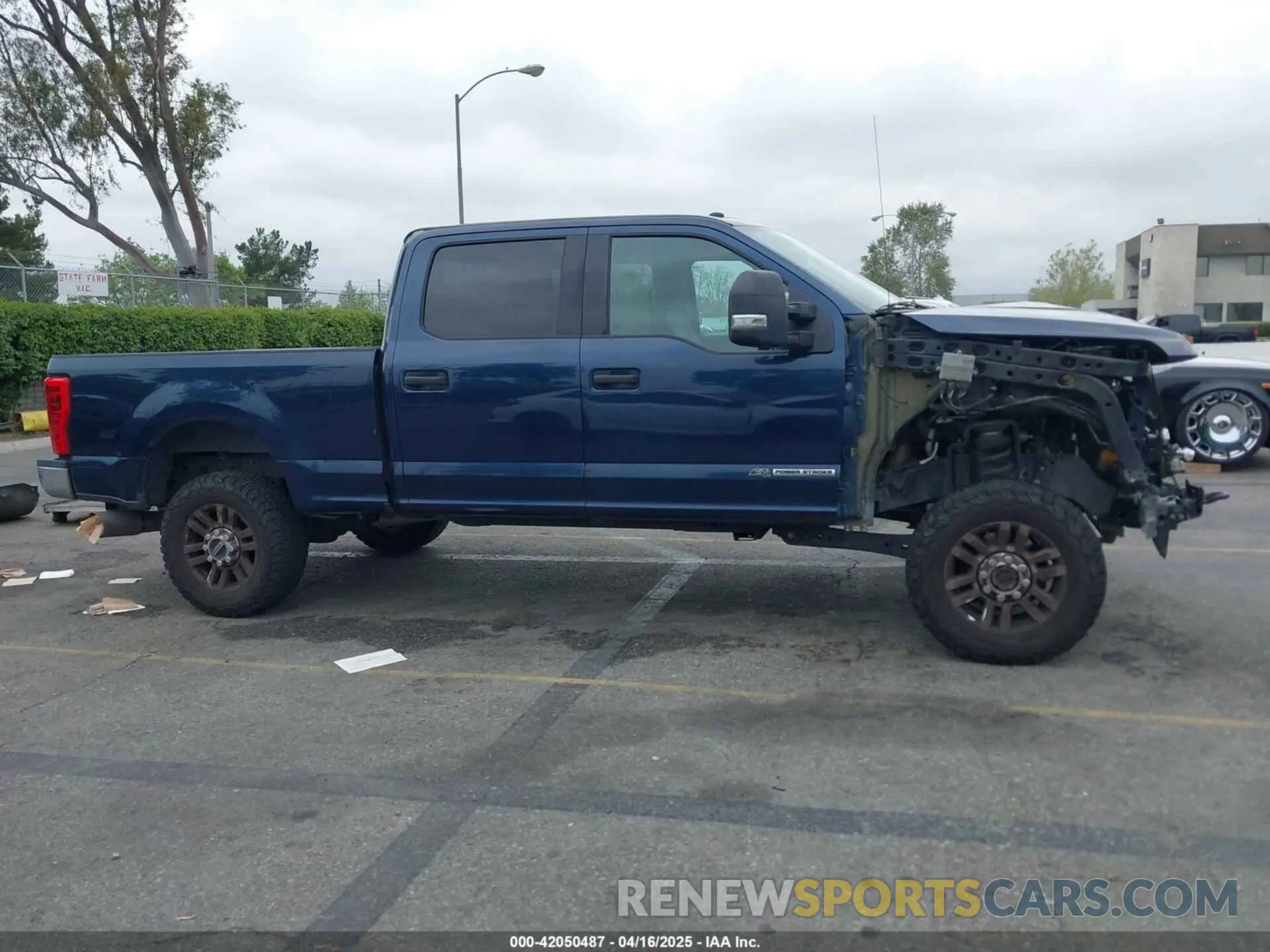 14 fotografías del automóvil dañado 1FT7W2BT2KEE58404 FORD F-250 2019