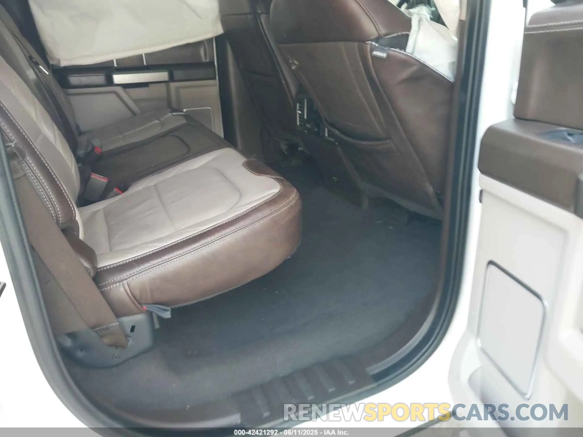 8 fotografías del automóvil dañado 1FT7W2BT2KEF68045 FORD F-250 2019