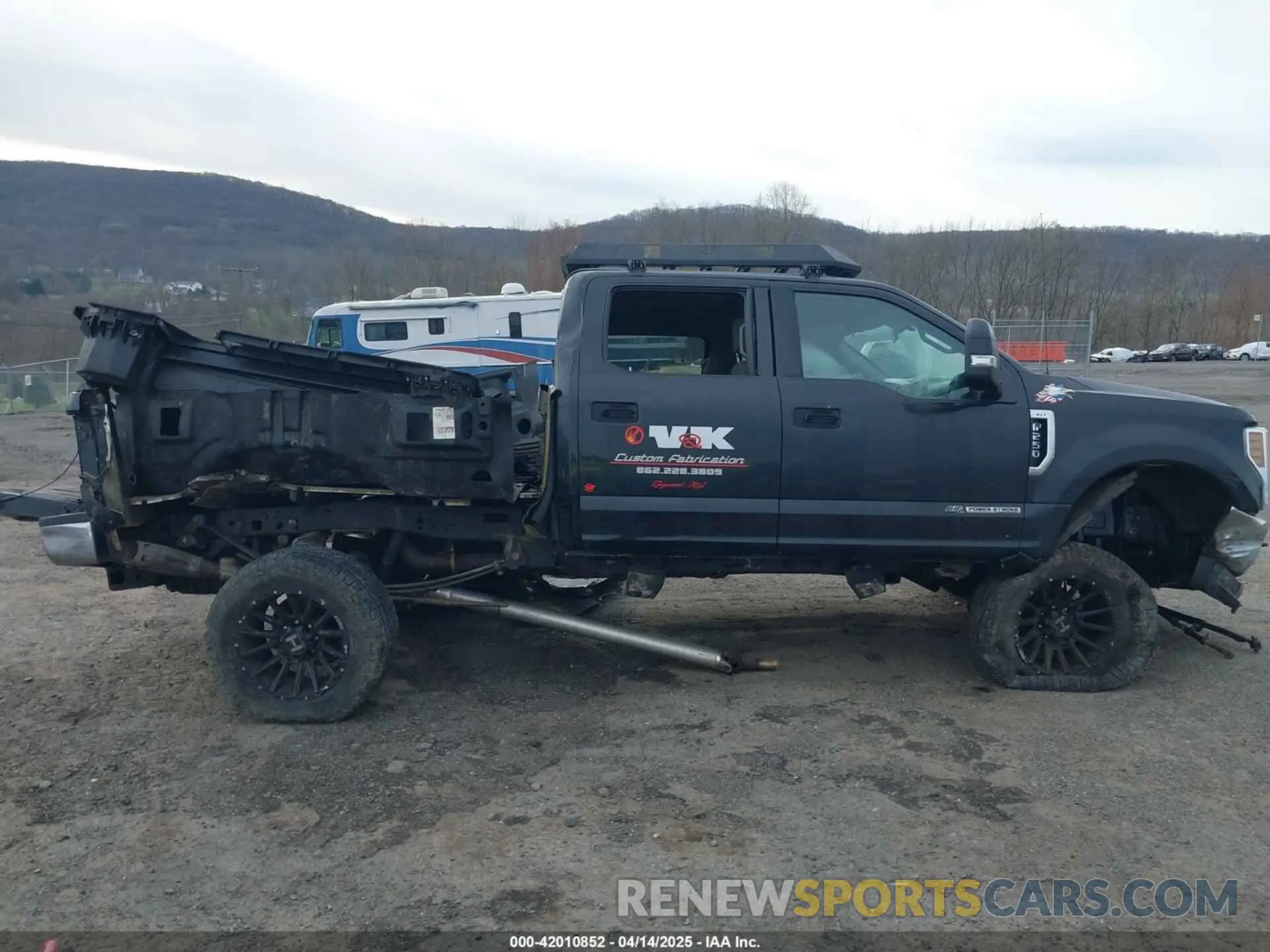 12 fotografías del automóvil dañado 1FT7W2BT3KEF51447 FORD F-250 2019