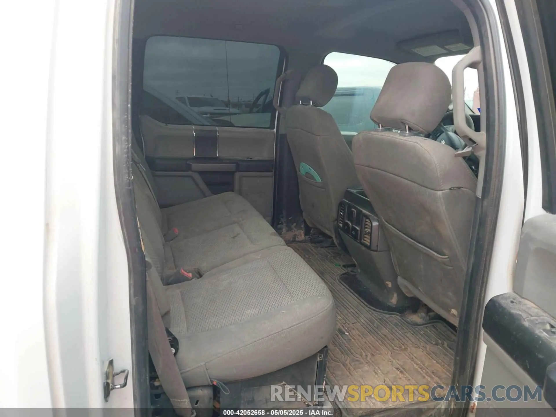 8 fotografías del automóvil dañado 1FT7W2BT4KEC10641 FORD F-250 2019