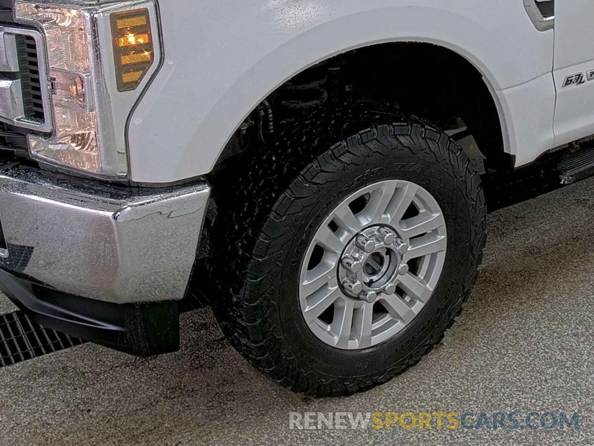 10 fotografías del automóvil dañado 1FT7W2BT4KEG47961 FORD F-250 2019