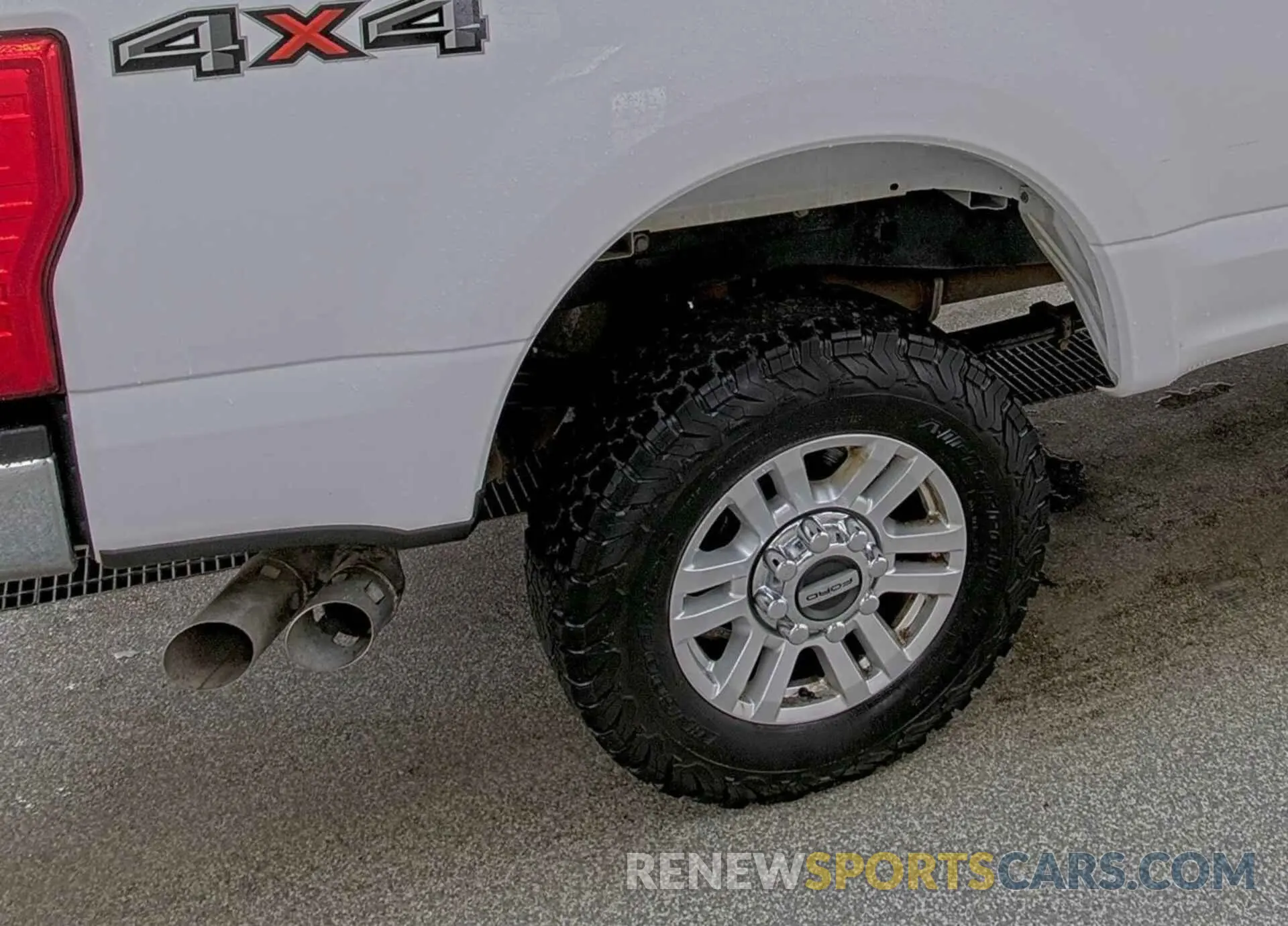 31 fotografías del automóvil dañado 1FT7W2BT4KEG47961 FORD F-250 2019