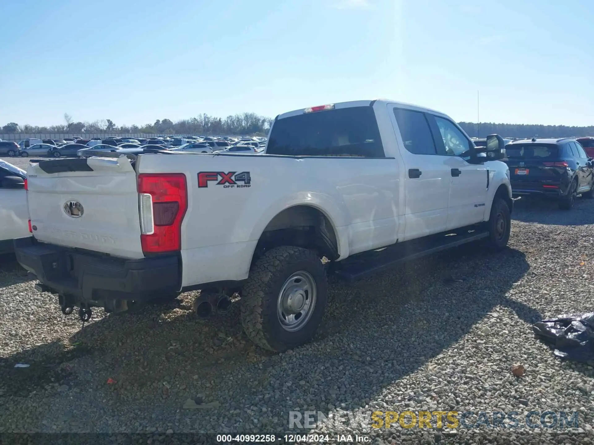 4 fotografías del automóvil dañado 1FT7W2BT6KEC91075 FORD F-250 2019