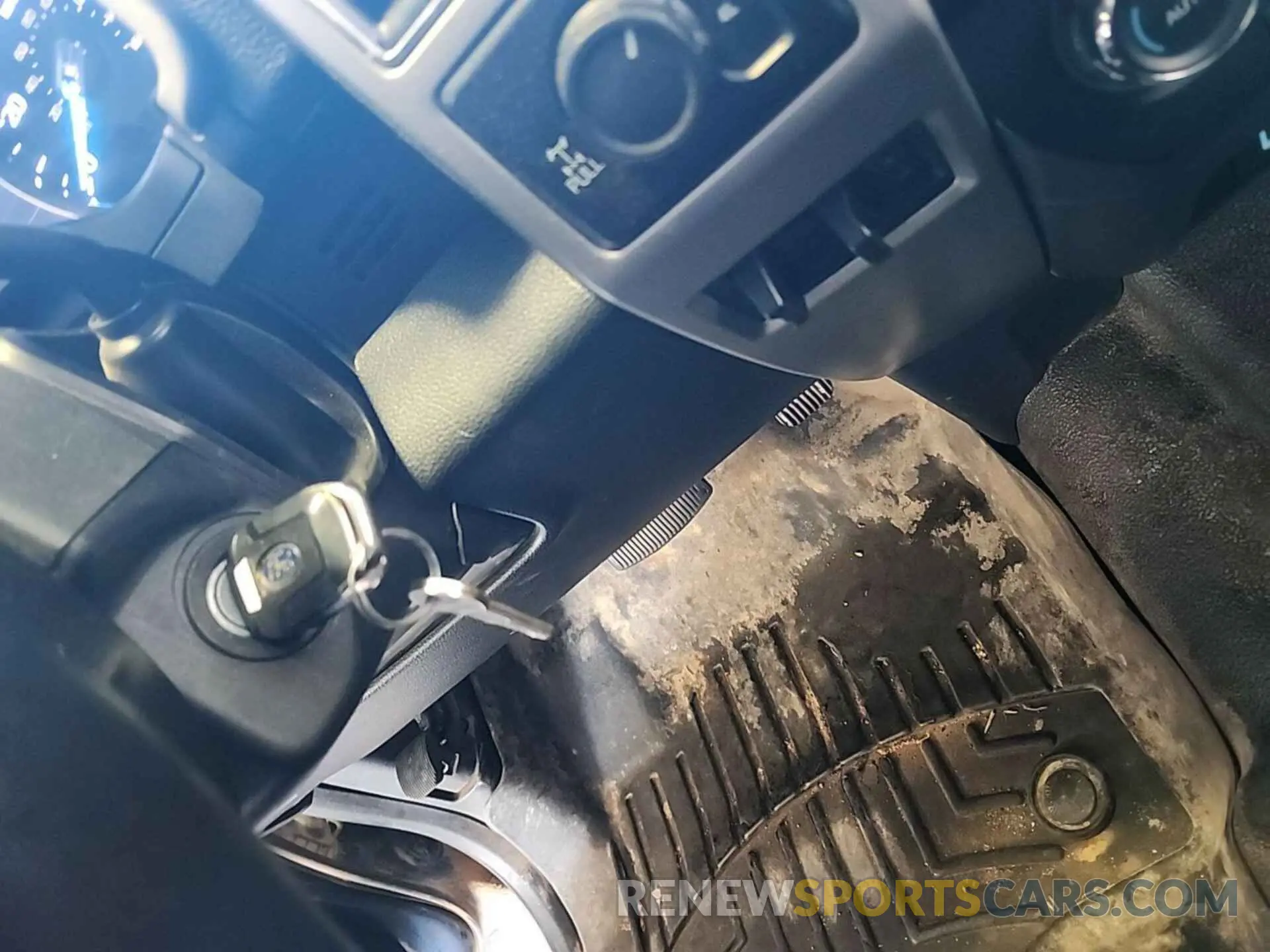 4 fotografías del automóvil dañado 1FT7W2BT7KEE90507 FORD F-250 2019