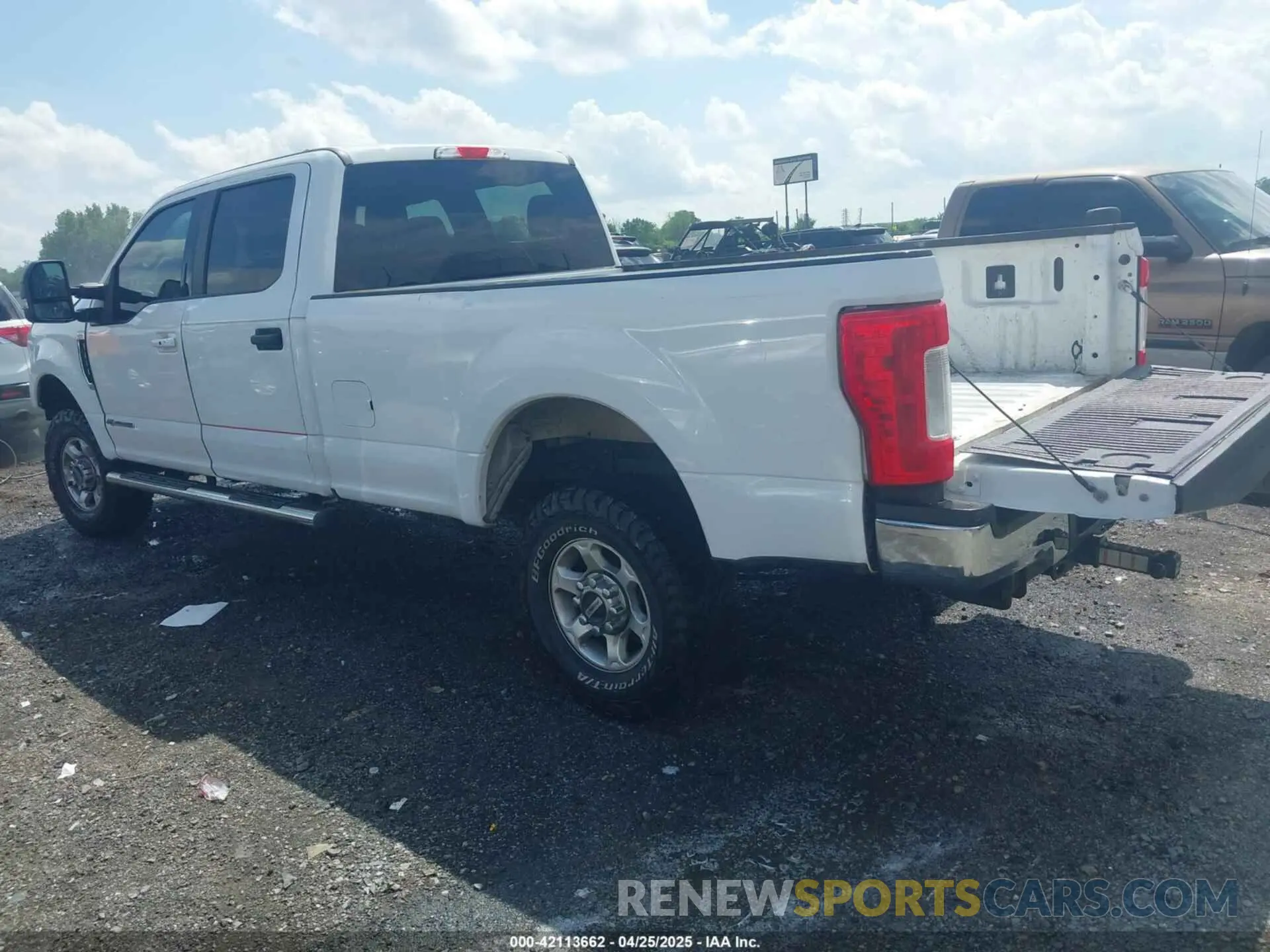 3 fotografías del automóvil dañado 1FT7W2BT8KED67444 FORD F-250 2019