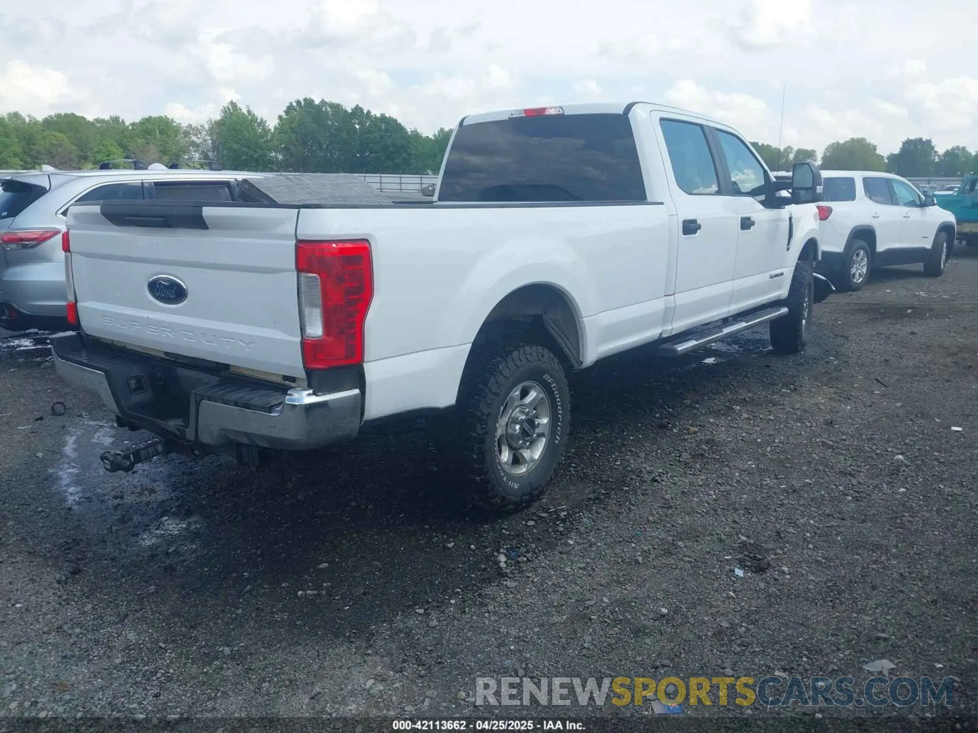 4 fotografías del automóvil dañado 1FT7W2BT8KED67444 FORD F-250 2019