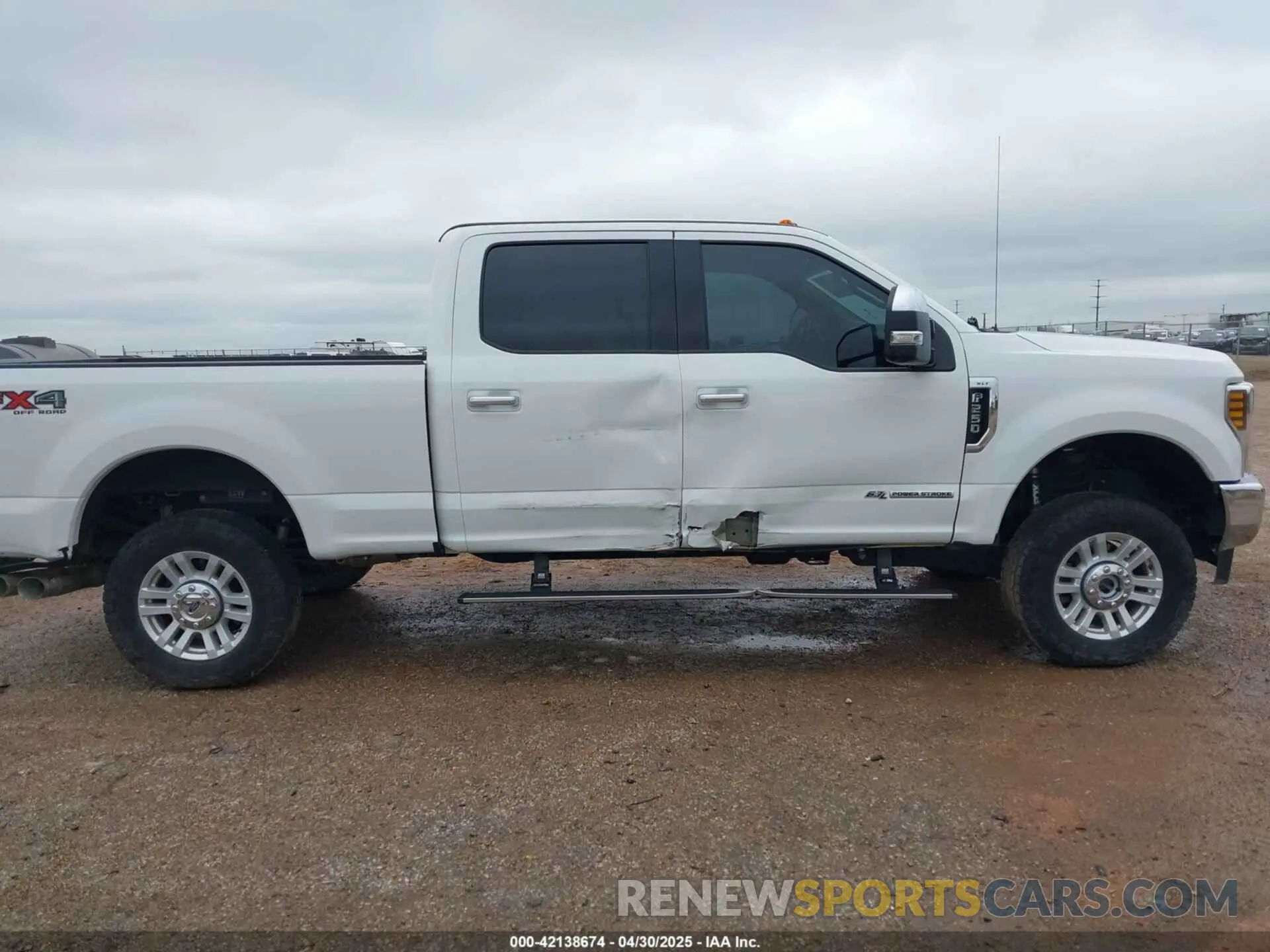 14 fotografías del automóvil dañado 1FT7W2BT9KEC61942 FORD F-250 2019