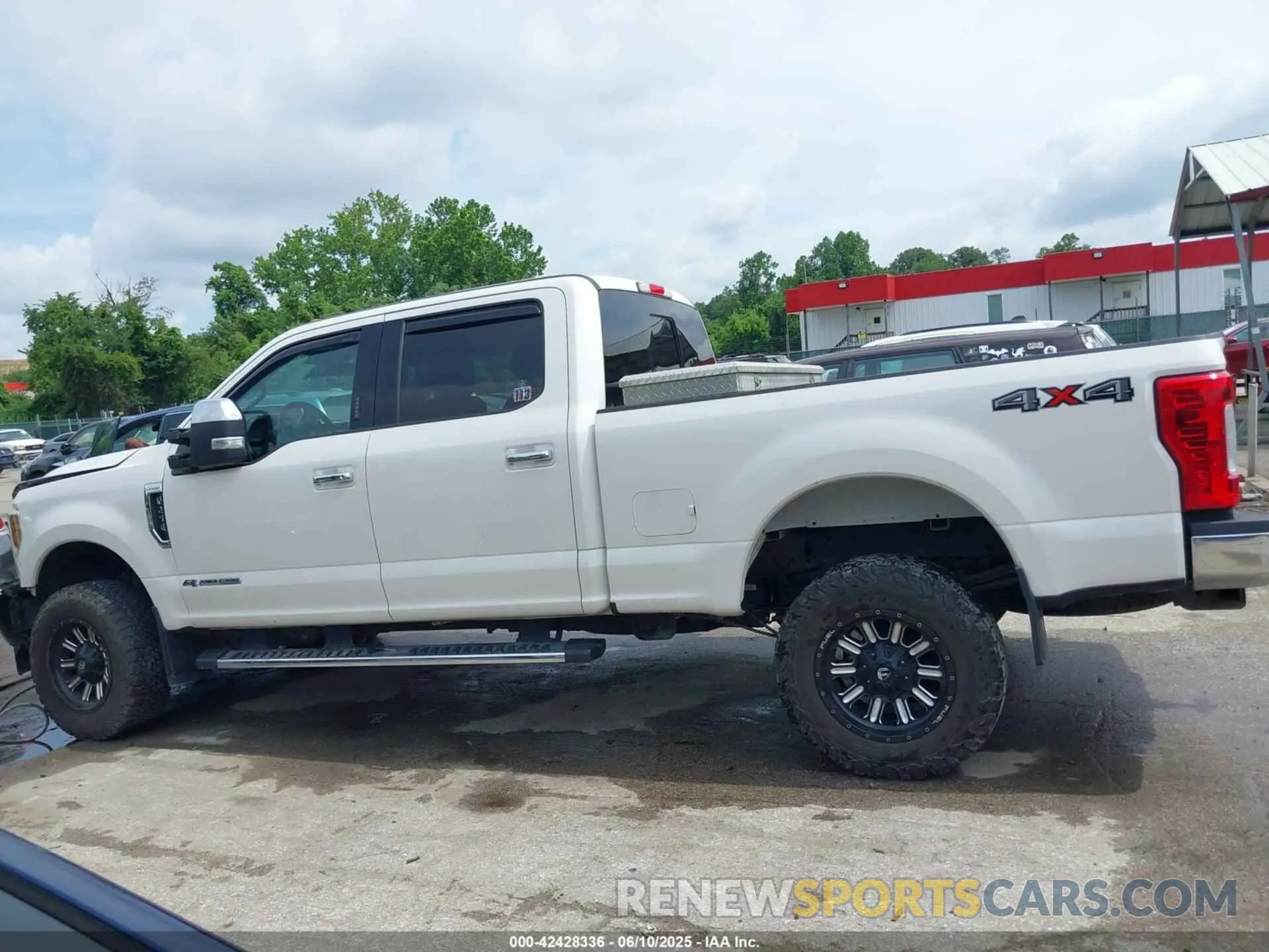 14 fotografías del automóvil dañado 1FT7W2BTXKED33151 FORD F-250 2019