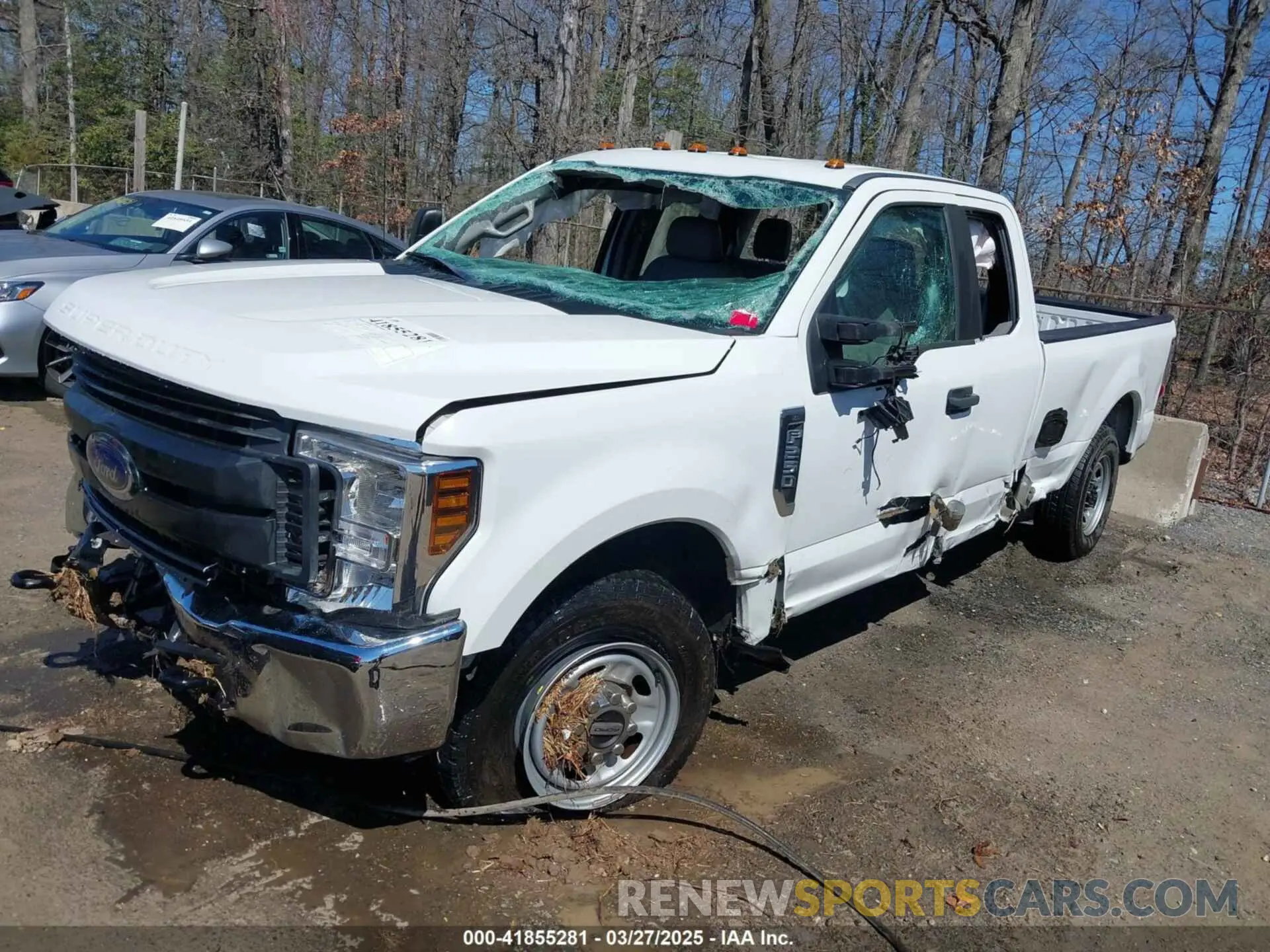 2 fotografías del automóvil dañado 1FT7X2A61KEG67609 FORD F-250 2019