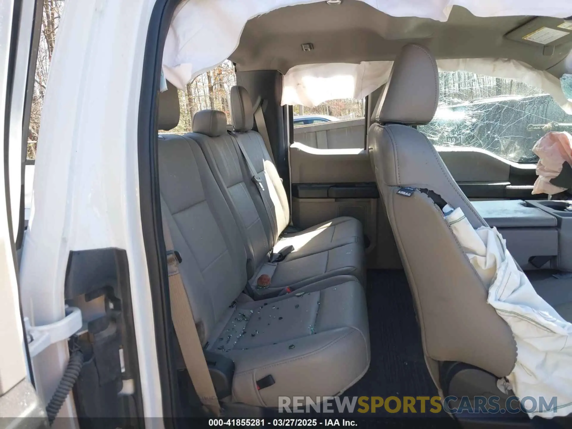 8 fotografías del automóvil dañado 1FT7X2A61KEG67609 FORD F-250 2019