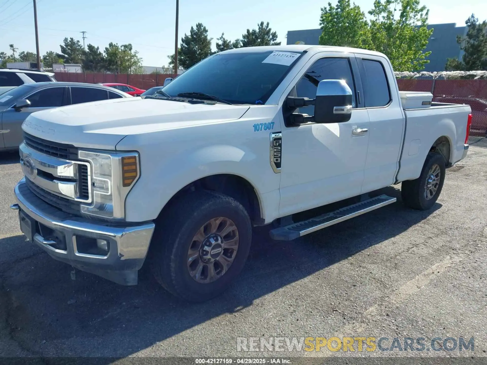 2 fotografías del automóvil dañado 1FT7X2A65KEC46783 FORD F-250 2019