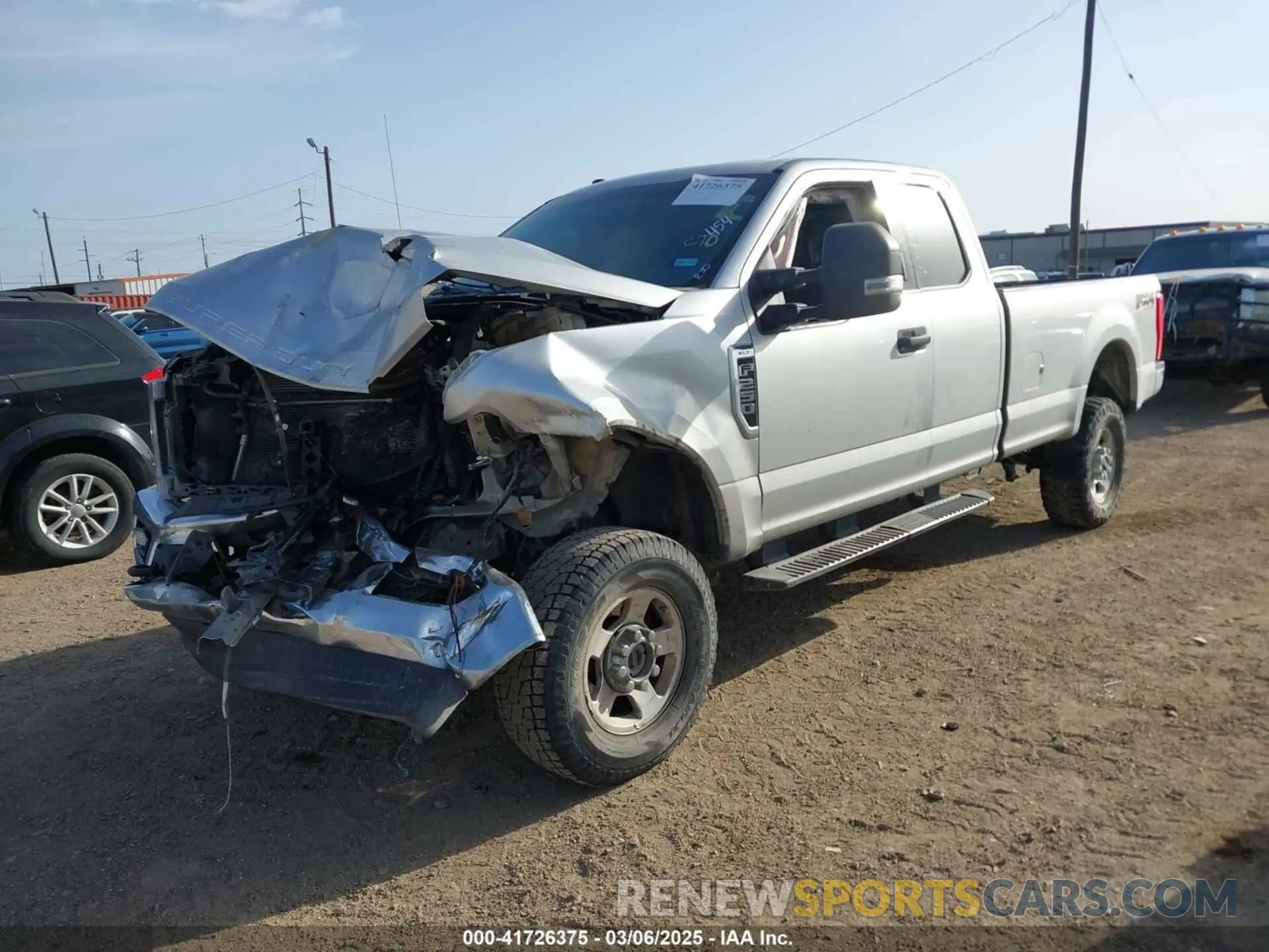 2 fotografías del automóvil dañado 1FT7X2B61KED10526 FORD F-250 2019
