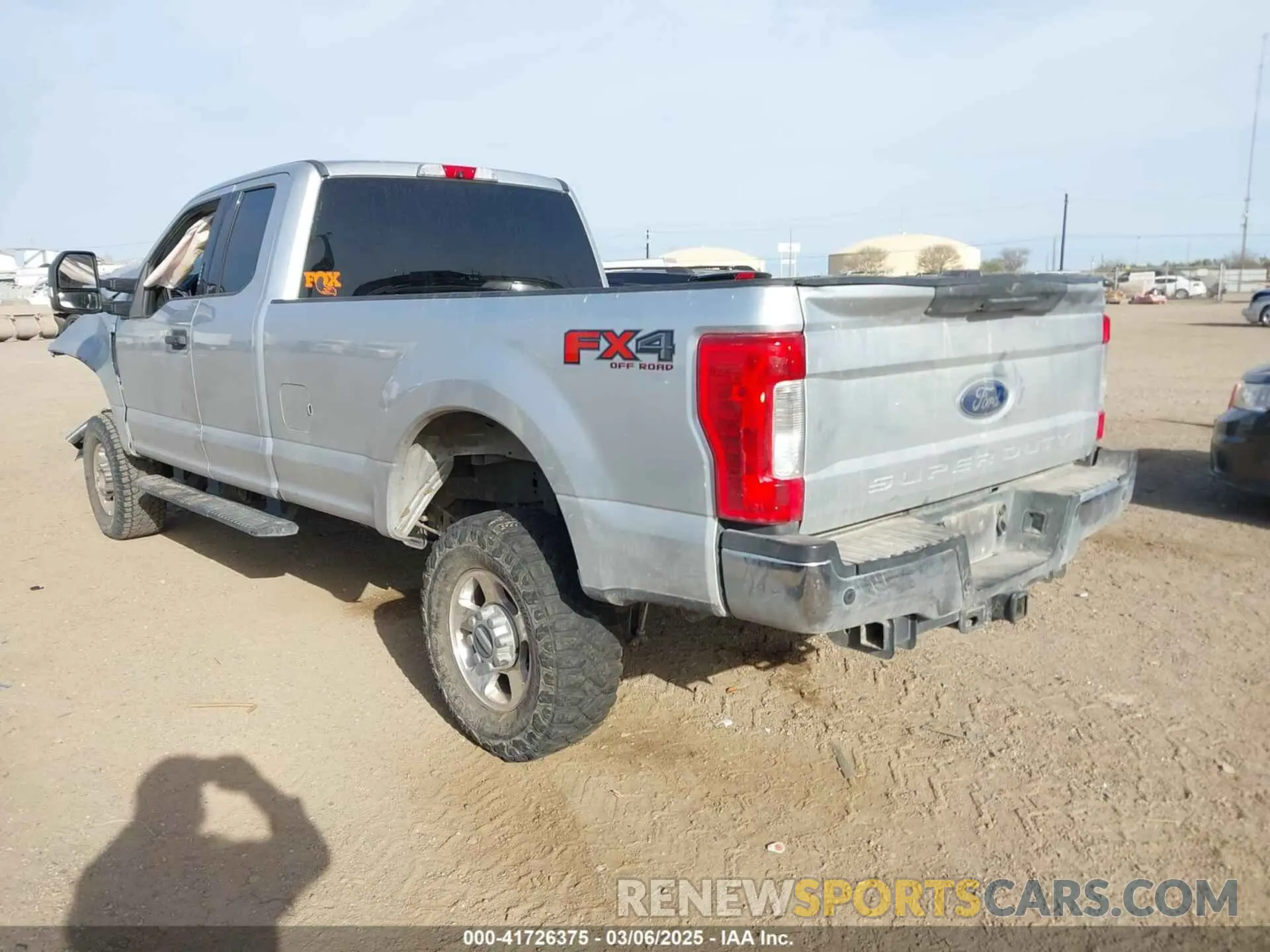 3 fotografías del automóvil dañado 1FT7X2B61KED10526 FORD F-250 2019