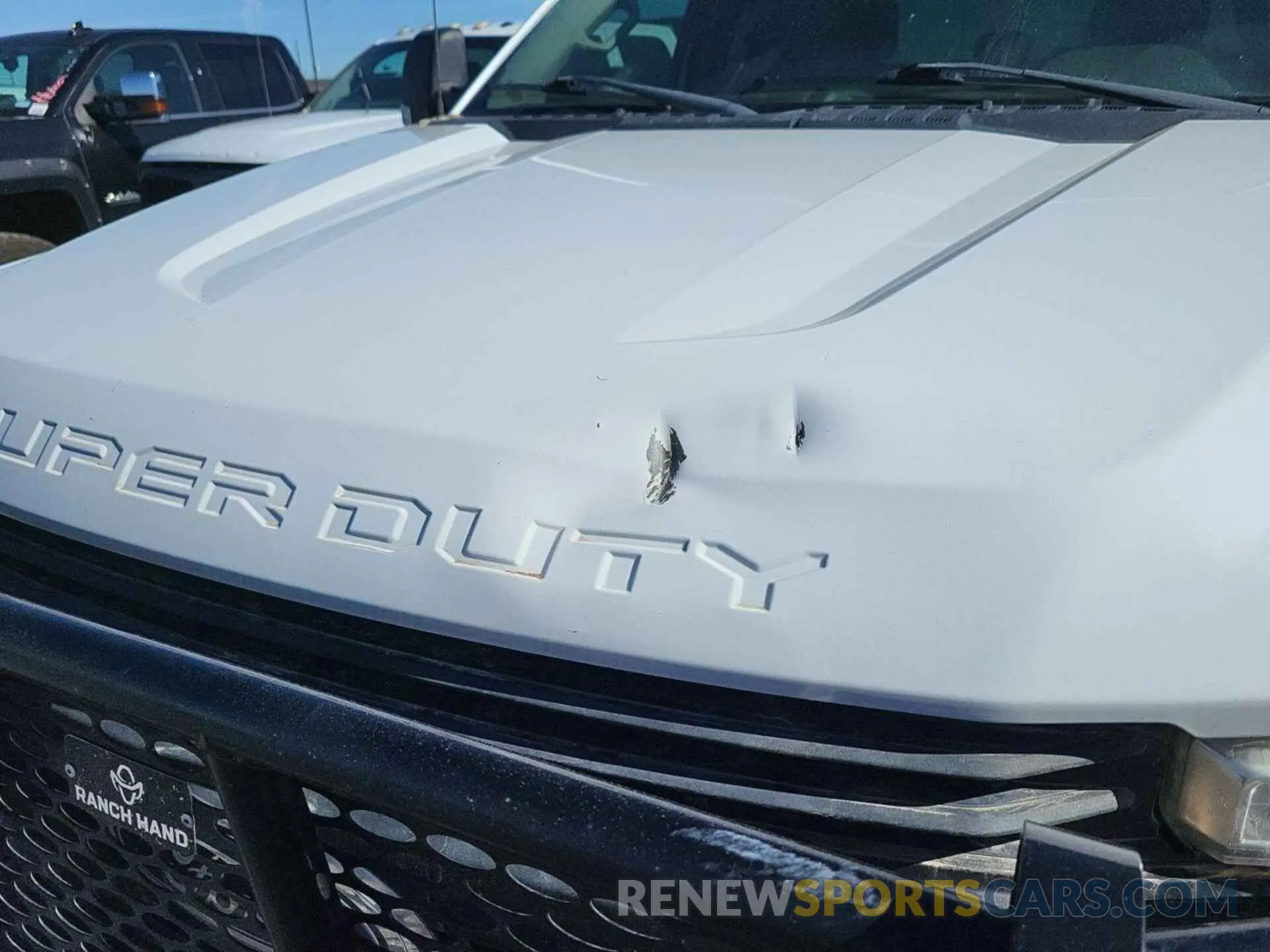 8 fotografías del automóvil dañado 1FT7X2B62KEC45296 FORD F-250 2019