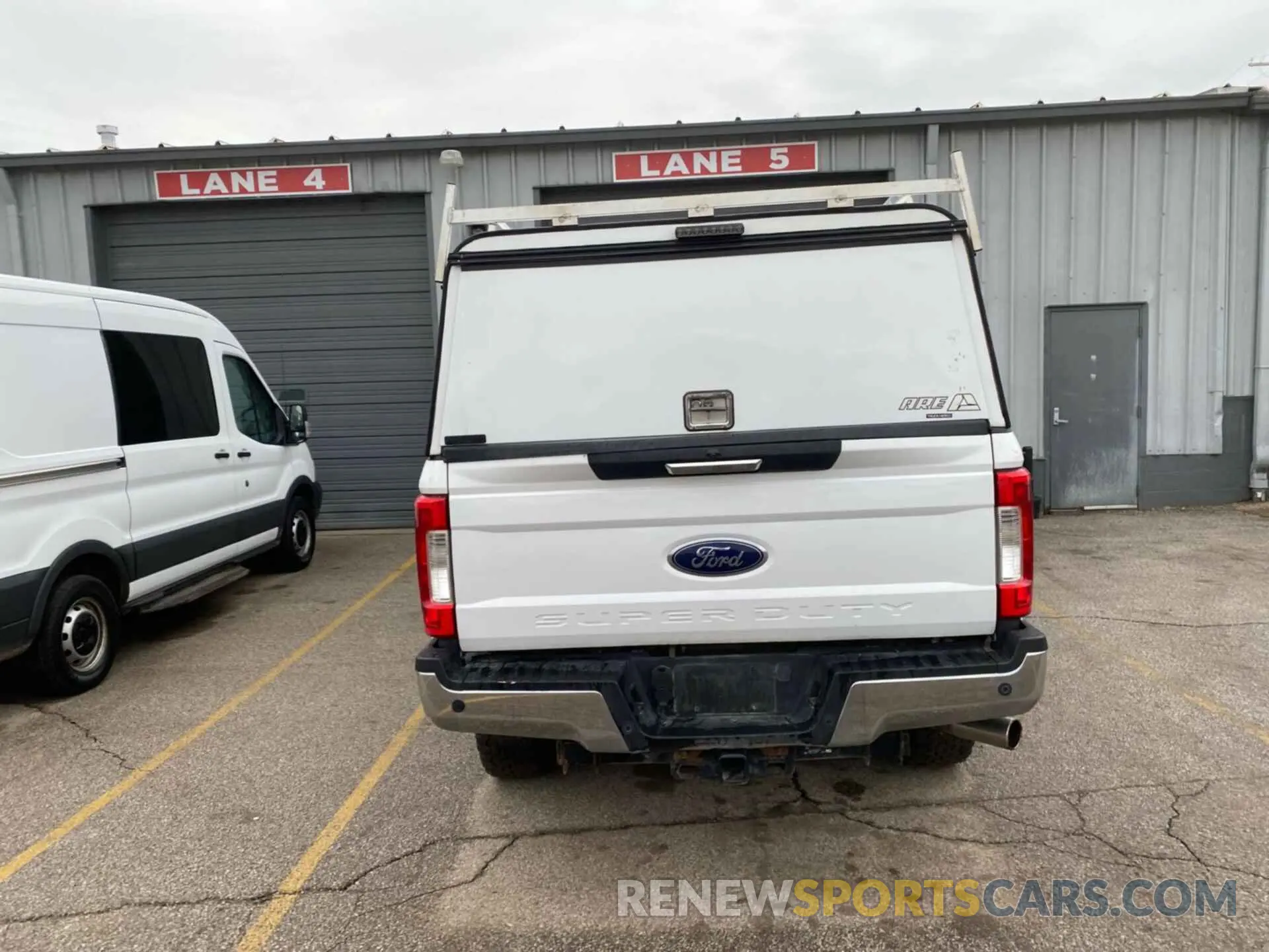 15 fotografías del automóvil dañado 1FT7X2B64KEE39859 FORD F-250 2019