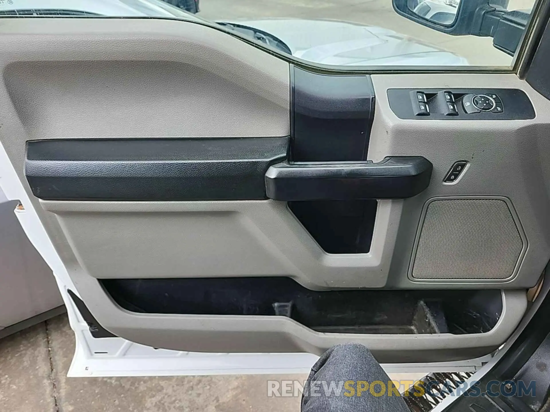 8 fotografías del automóvil dañado 1FT7X2B65KEF23074 FORD F-250 2019