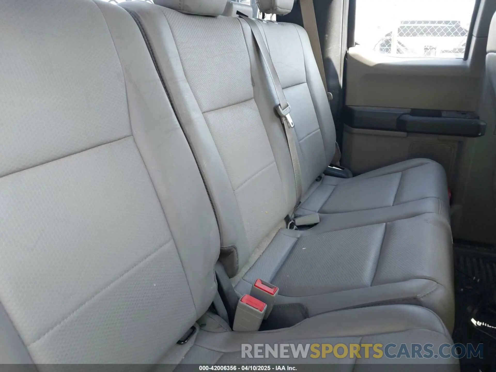 8 fotografías del automóvil dañado 1FT7X2B65KEF26699 FORD F-250 2019