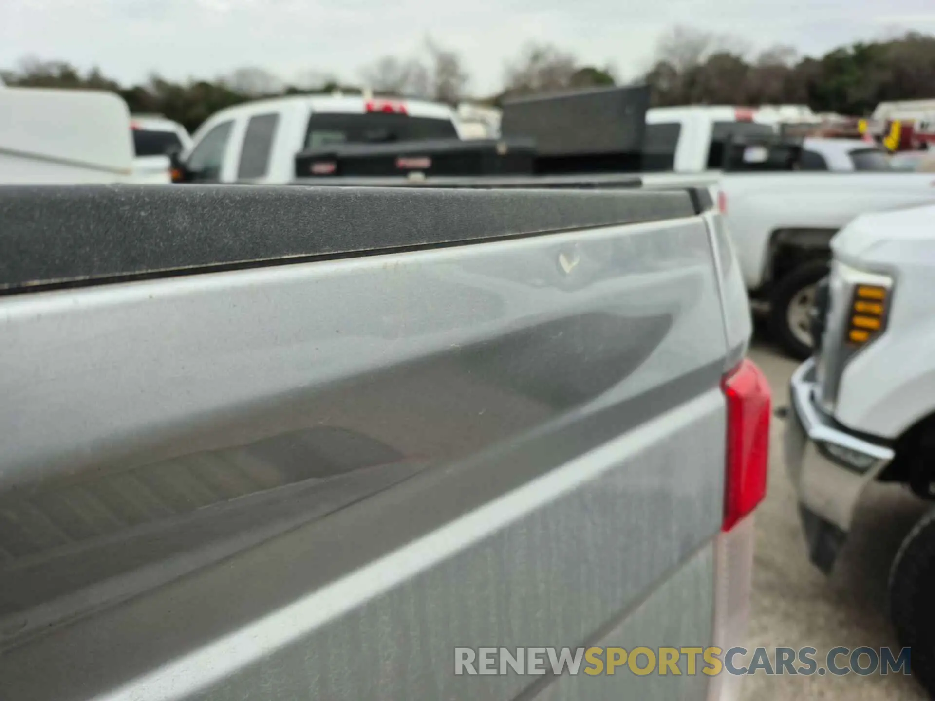 8 fotografías del automóvil dañado 1FT7X2B68KEE24295 FORD F-250 2019