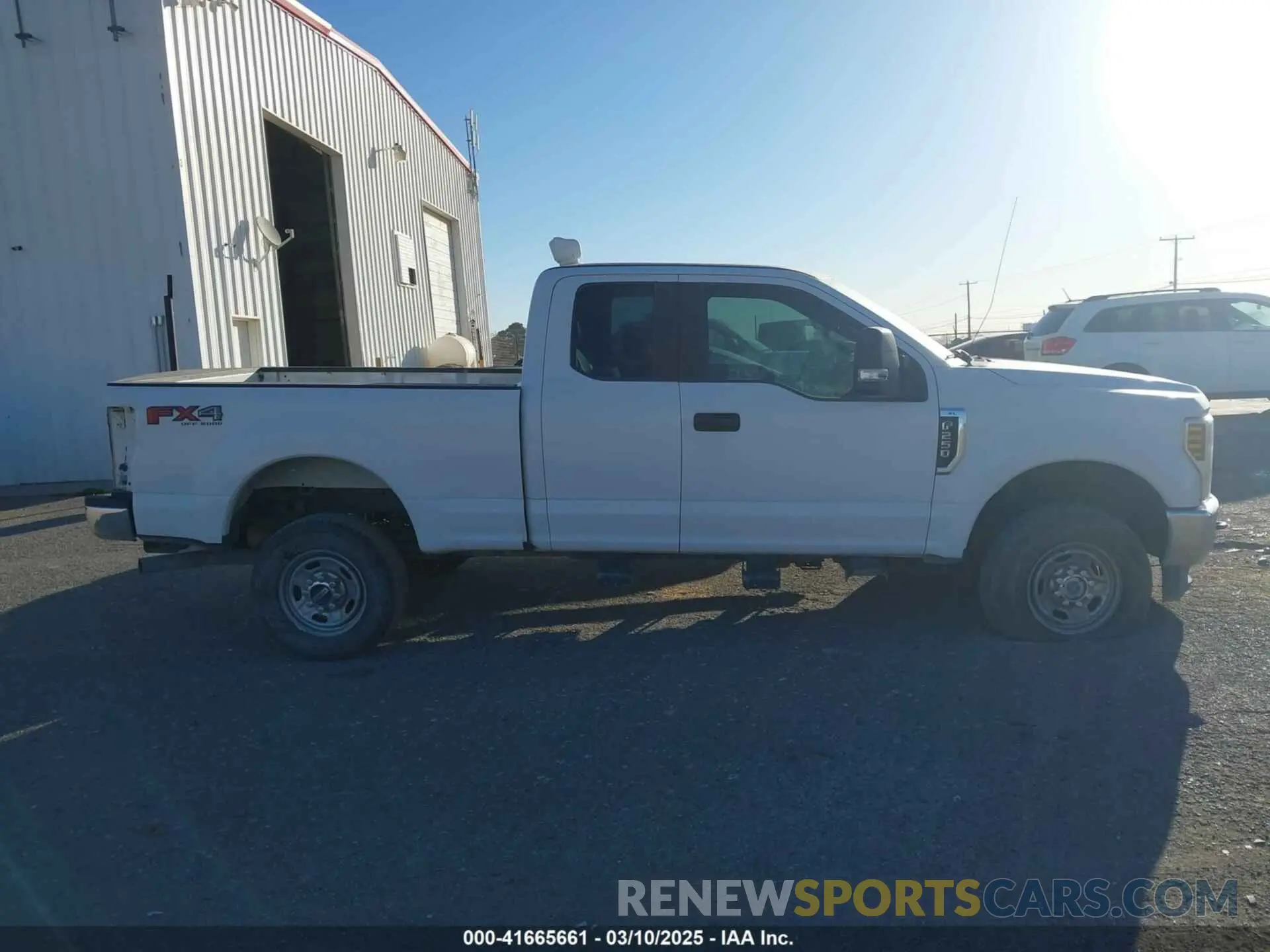 13 fotografías del automóvil dañado 1FT7X2B6XKEG54873 FORD F-250 2019