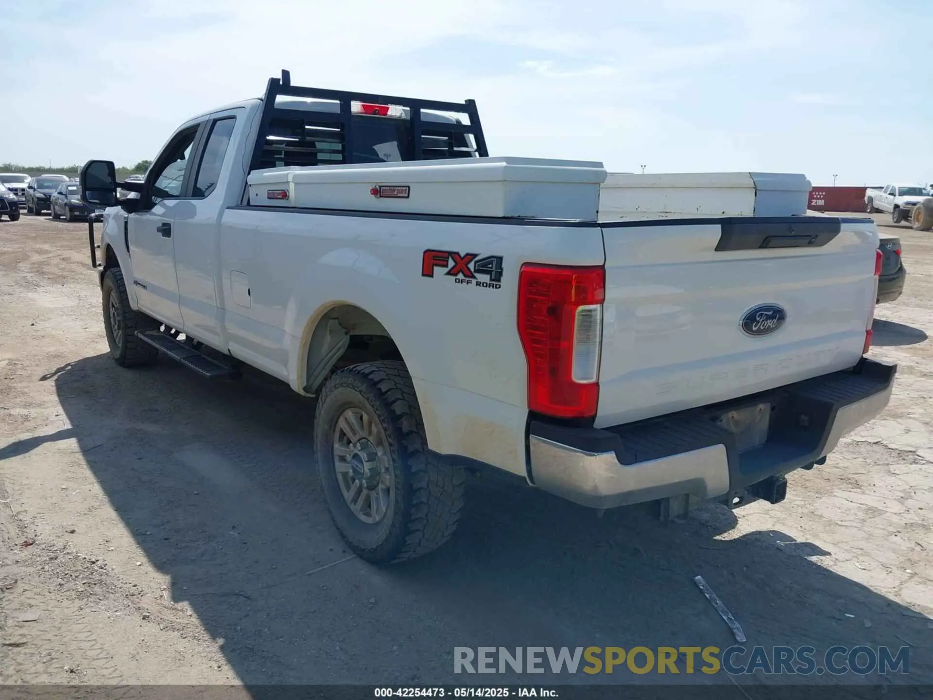 3 fotografías del automóvil dañado 1FT7X2BT5KEF76850 FORD F-250 2019