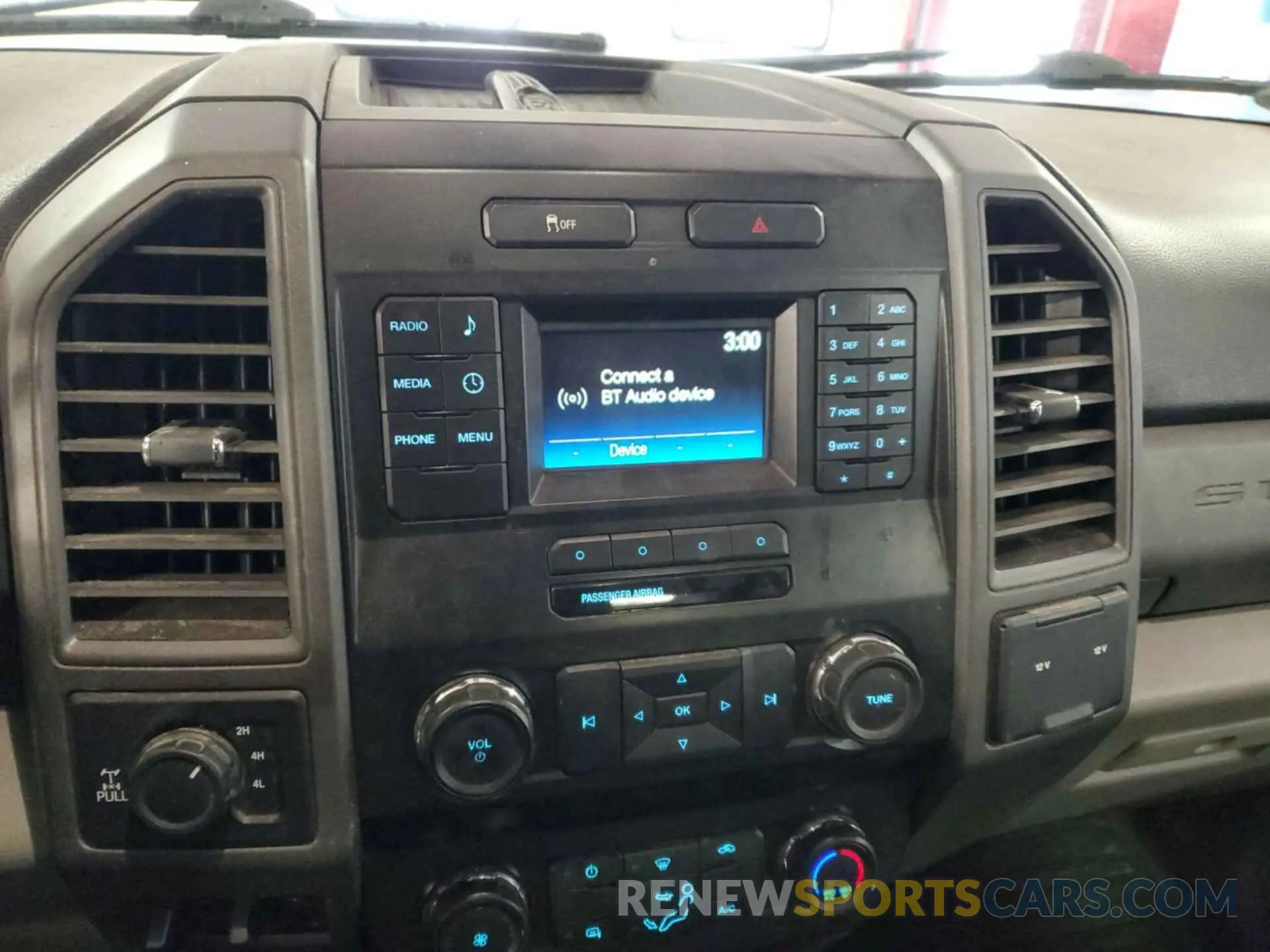 19 fotografías del automóvil dañado 1FTBF2B69KEF61551 FORD F-250 2019