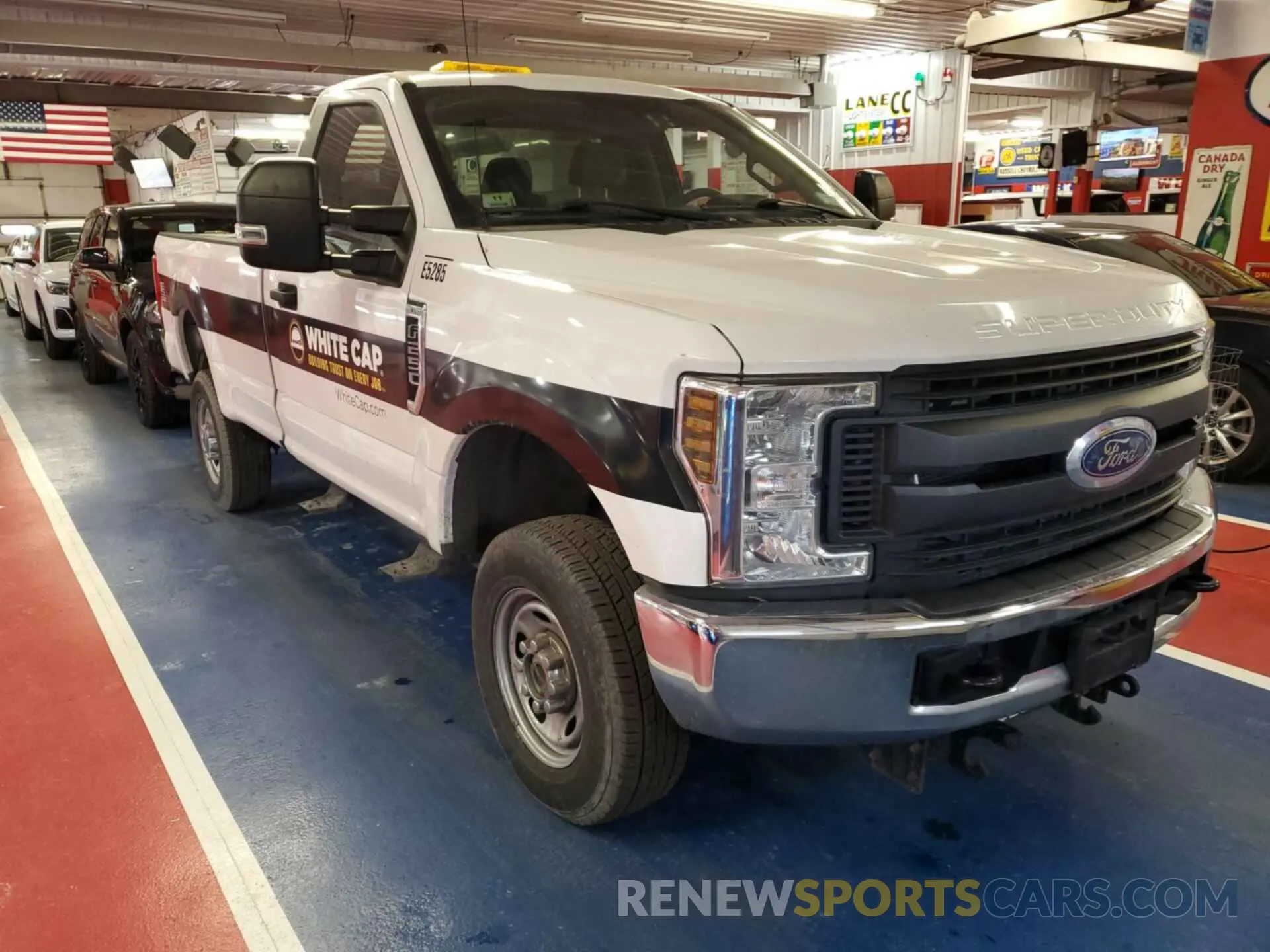 26 fotografías del automóvil dañado 1FTBF2B69KEF61551 FORD F-250 2019