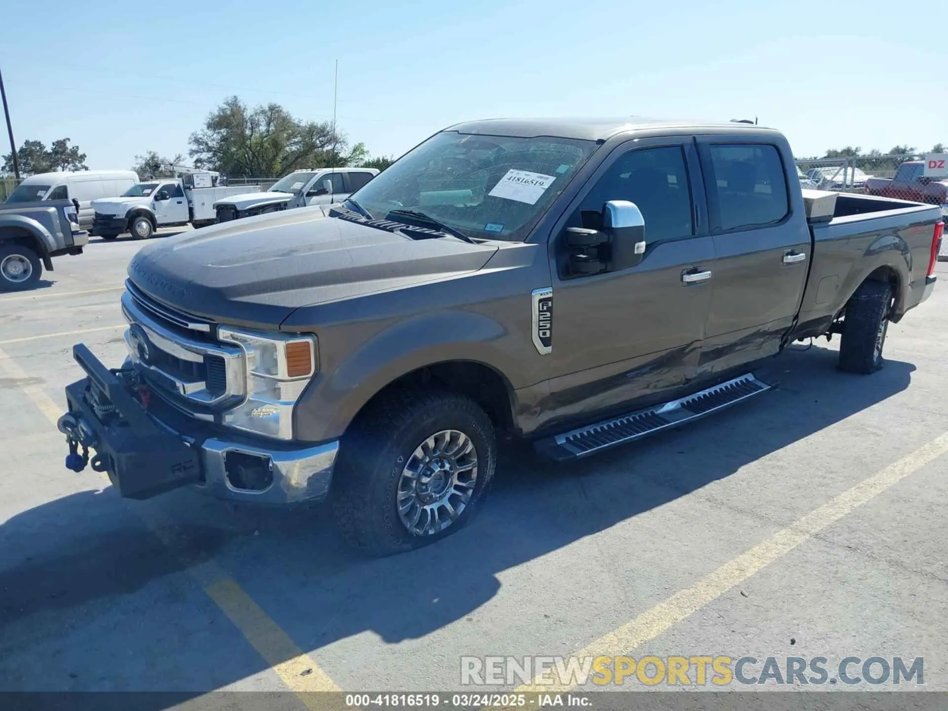 2 fotografías del automóvil dañado 1FT7W2B62LEE05827 FORD F-250 2020