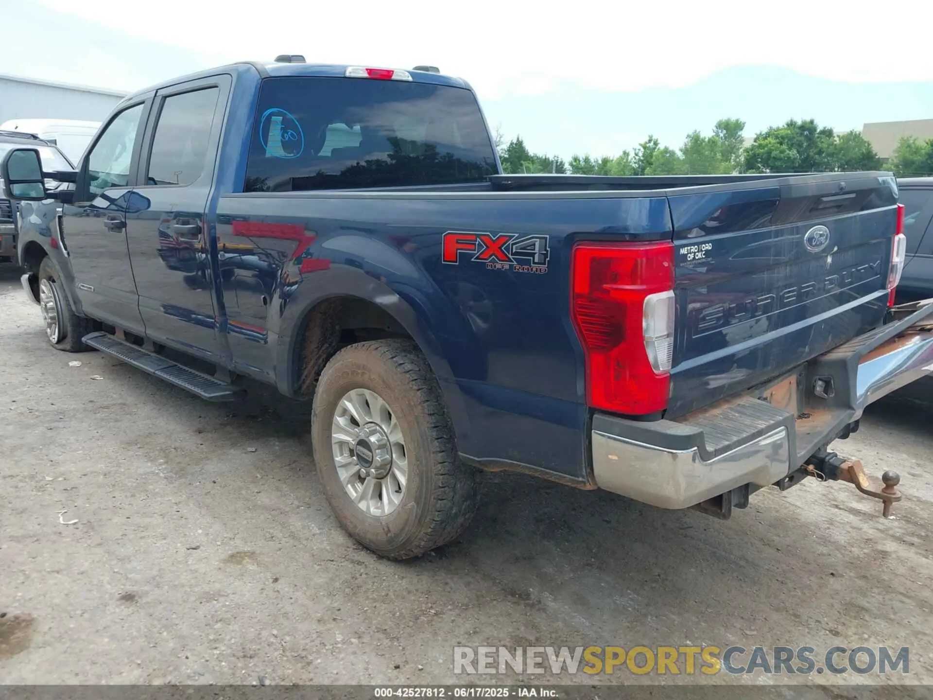 3 fotografías del automóvil dañado 1FT7W2BT2LED58451 FORD F-250 2020