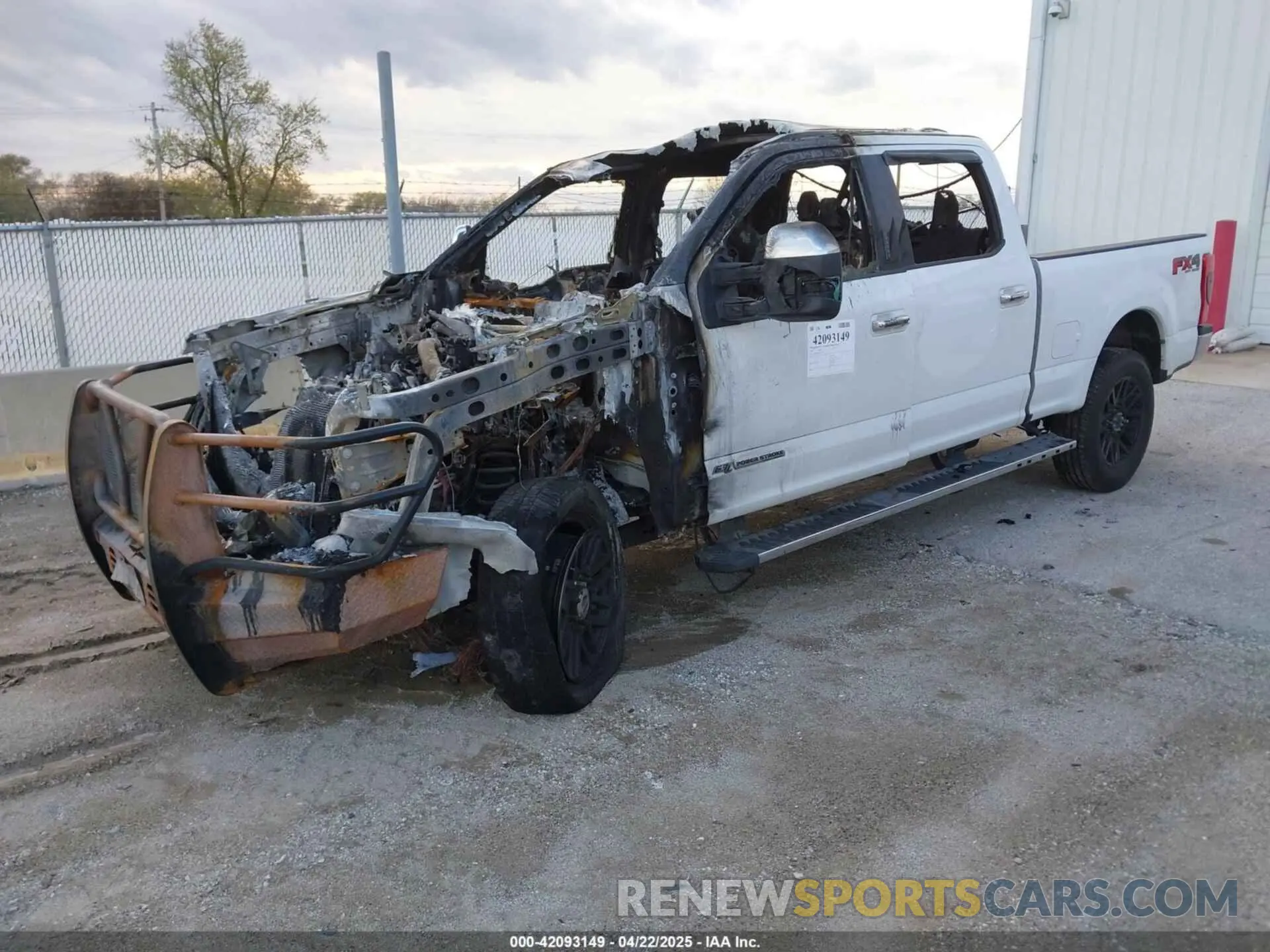 2 fotografías del automóvil dañado 1FT7W2BT6LEE03391 FORD F-250 2020
