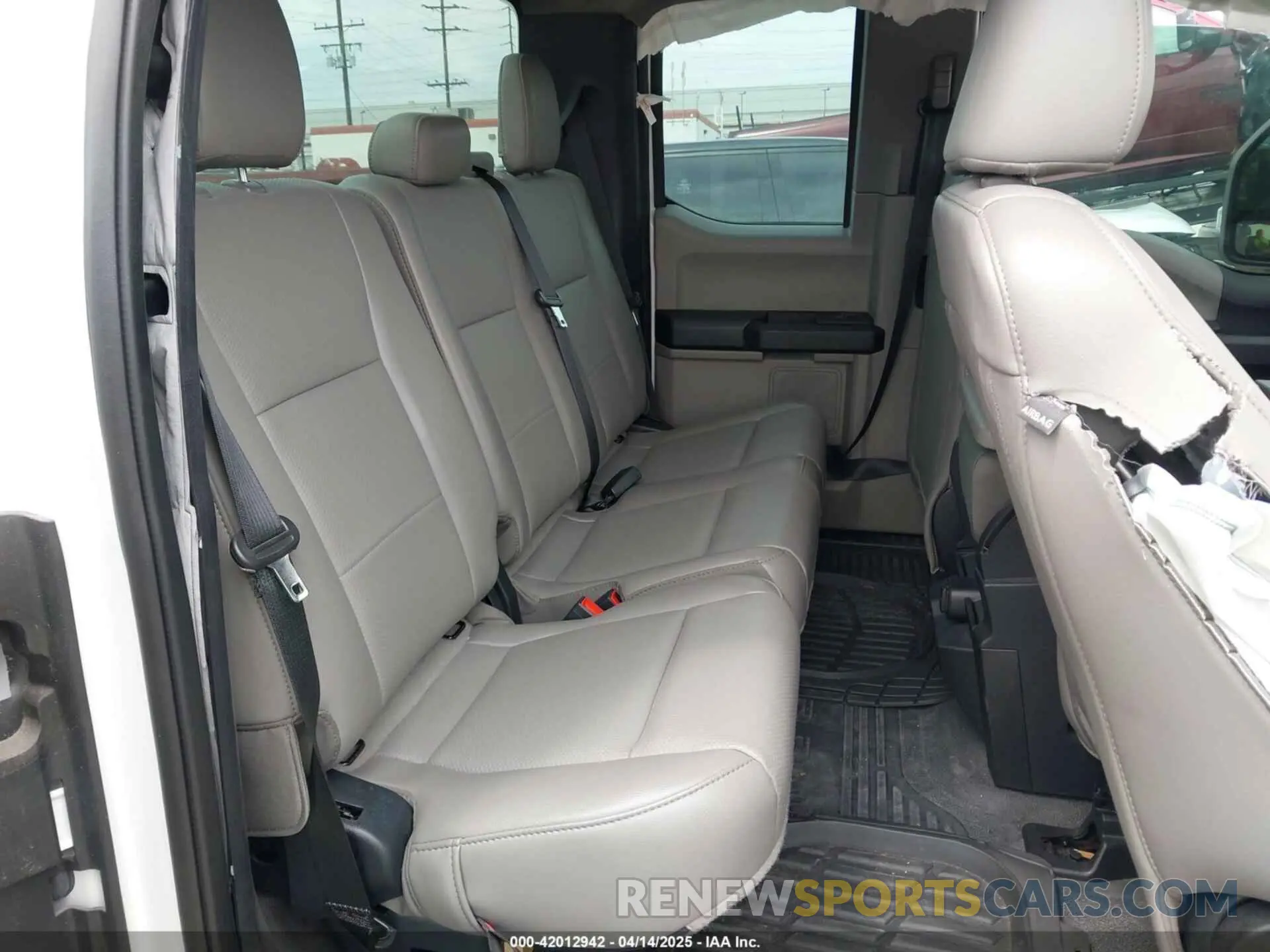 8 fotografías del automóvil dañado 1FT7X2A68LEE62306 FORD F-250 2020