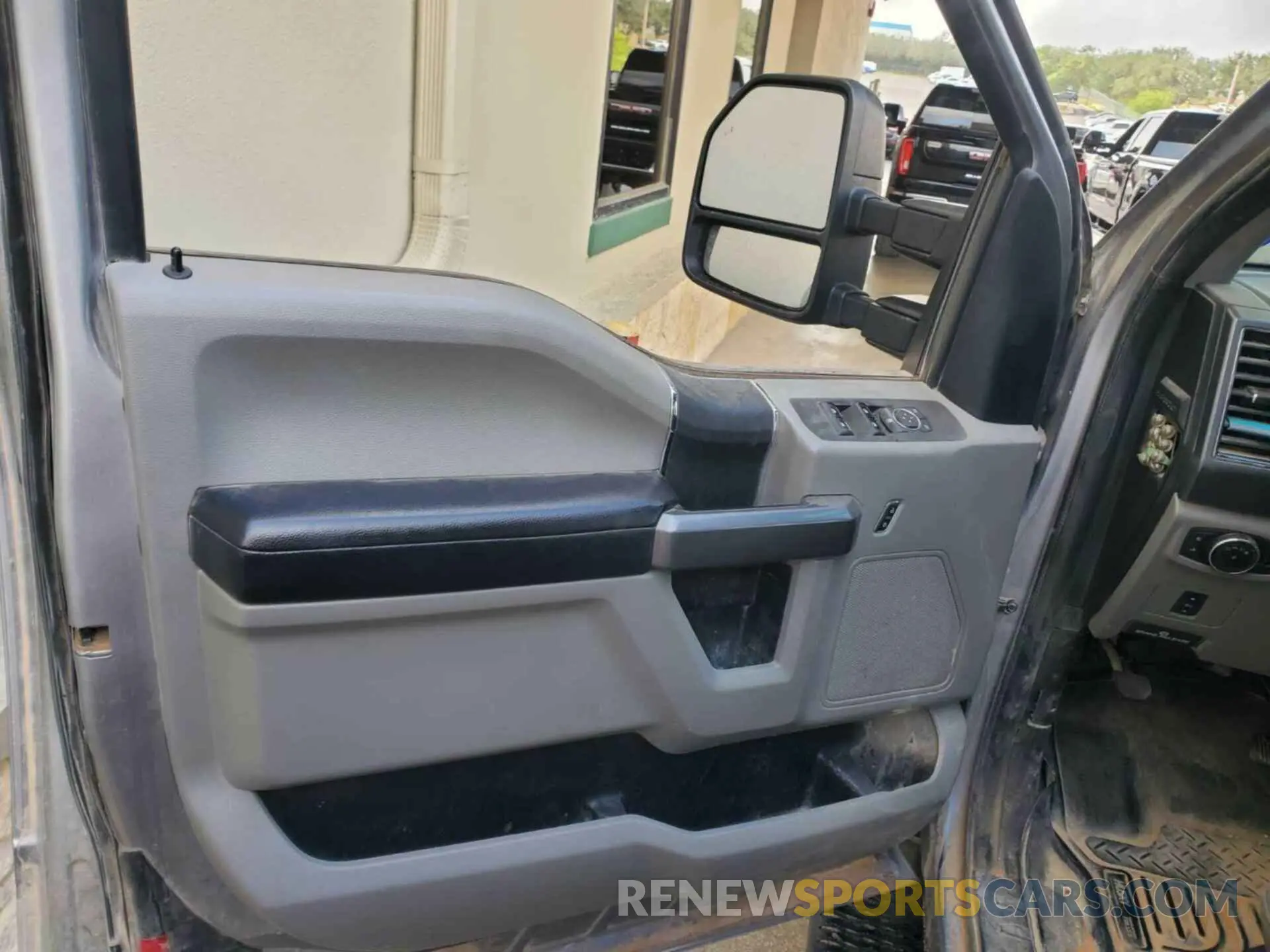 16 fotografías del automóvil dañado 1FT7X2B62LED95958 FORD F-250 2020