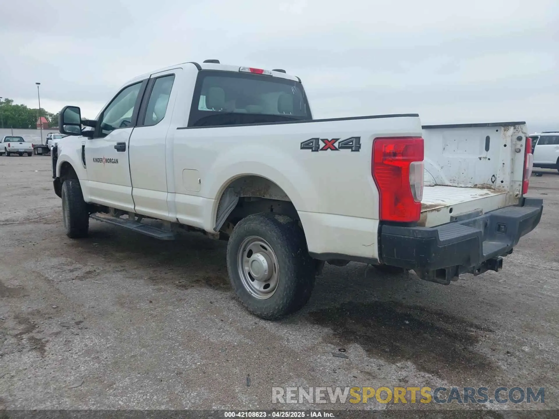 3 fotografías del automóvil dañado 1FT7X2B66LED41286 FORD F-250 2020
