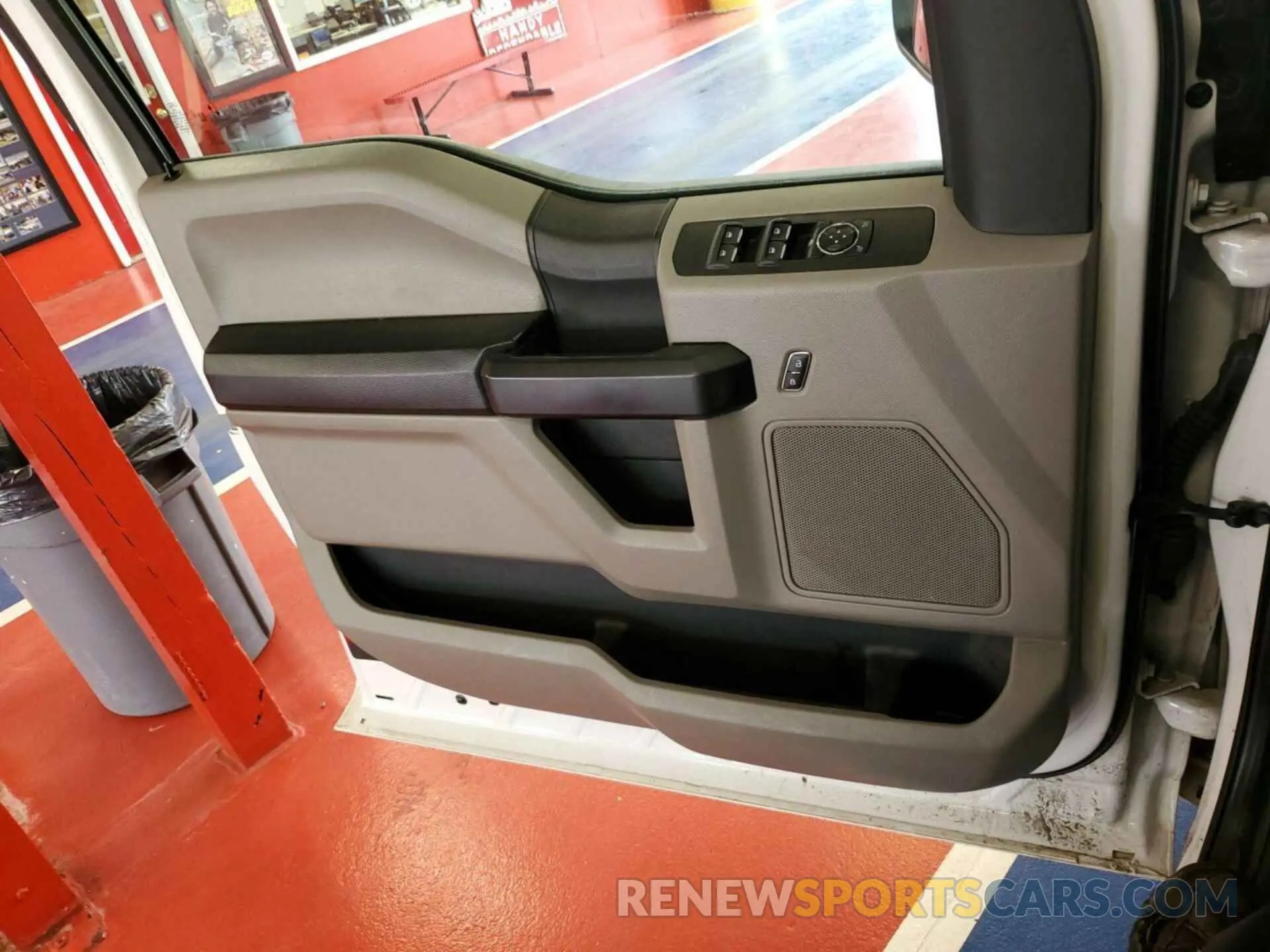 27 fotografías del automóvil dañado 1FT7X2BT9LEE50475 FORD F-250 2020