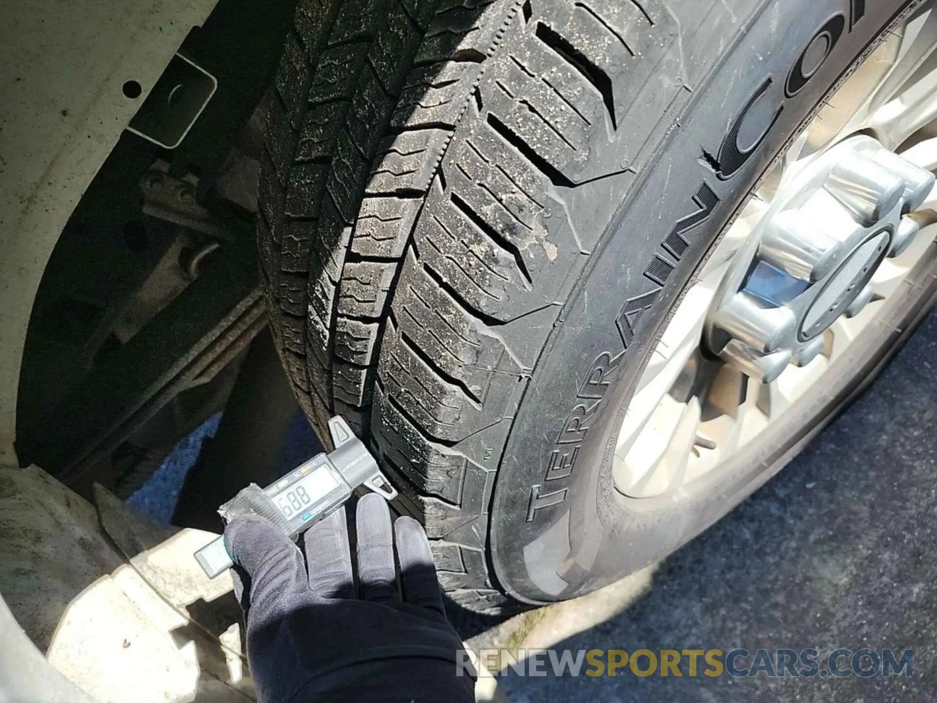 3 fotografías del automóvil dañado 1FTBF2A60LED41489 FORD F-250 2020