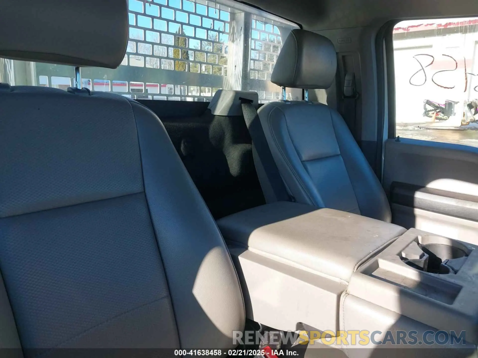 8 fotografías del automóvil dañado 1FDBF2A64MED31724 FORD F-250 2021
