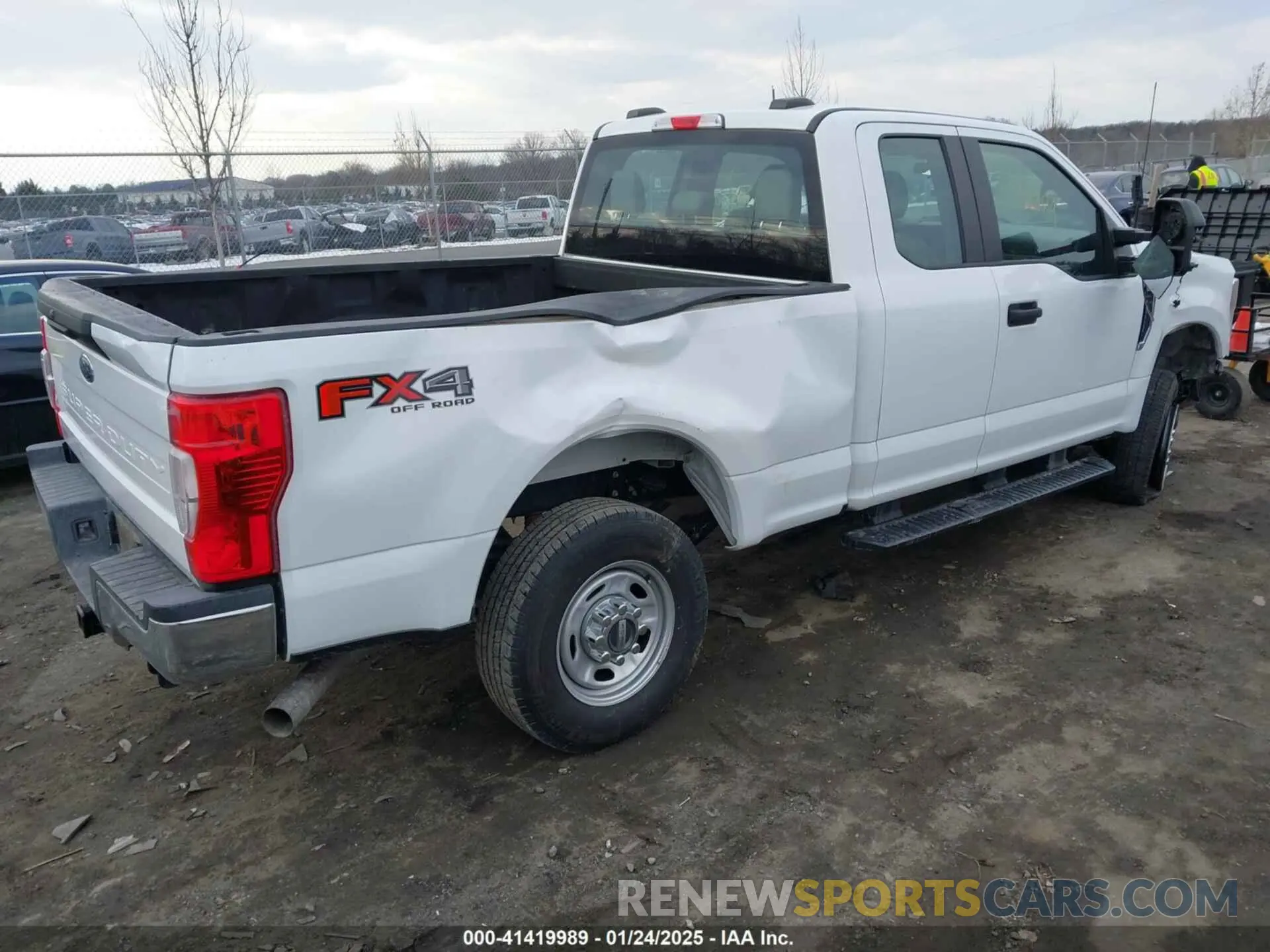 4 fotografías del automóvil dañado 1FT7X2B60MED87116 FORD F-250 2021