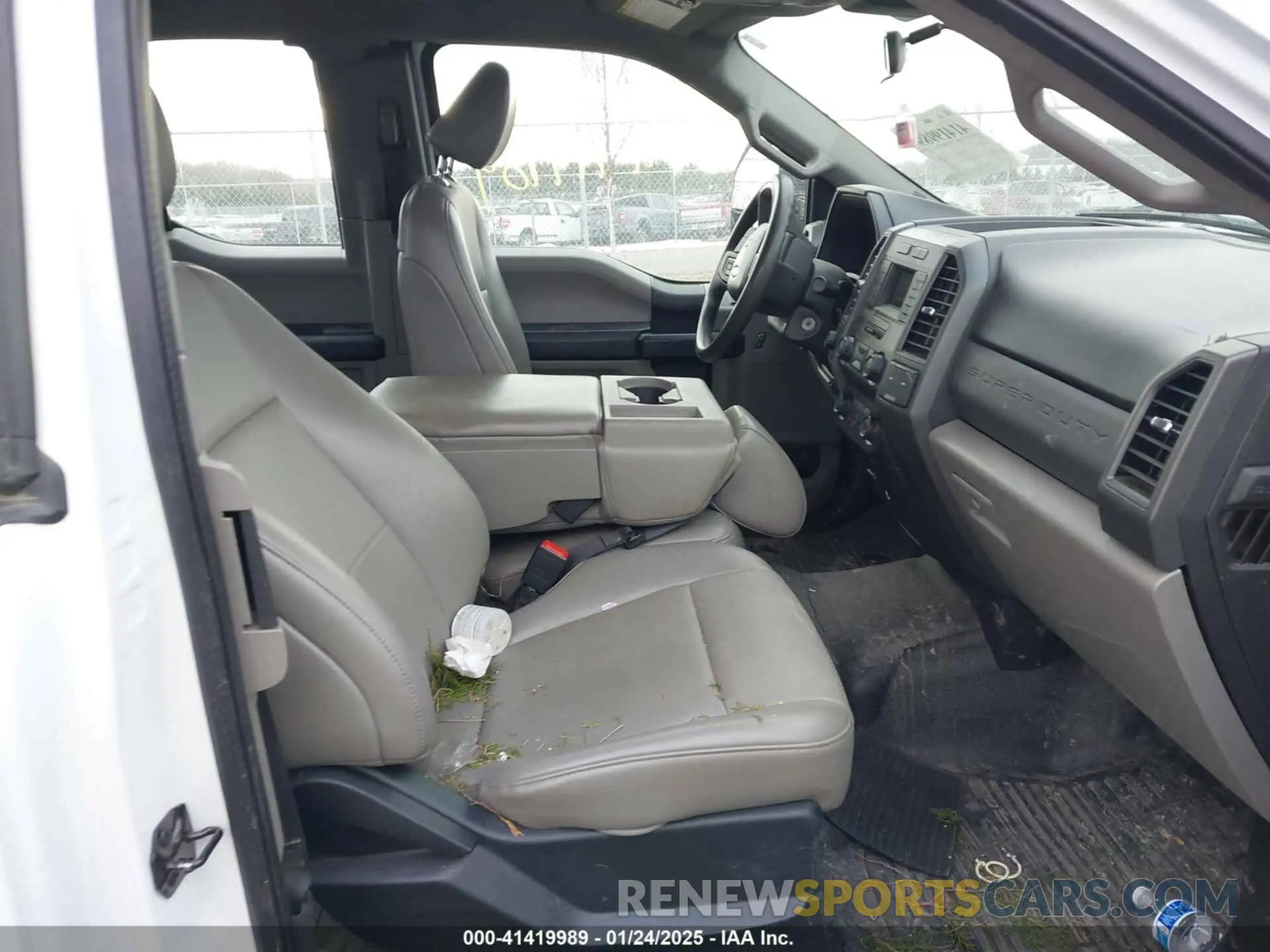 5 fotografías del automóvil dañado 1FT7X2B60MED87116 FORD F-250 2021