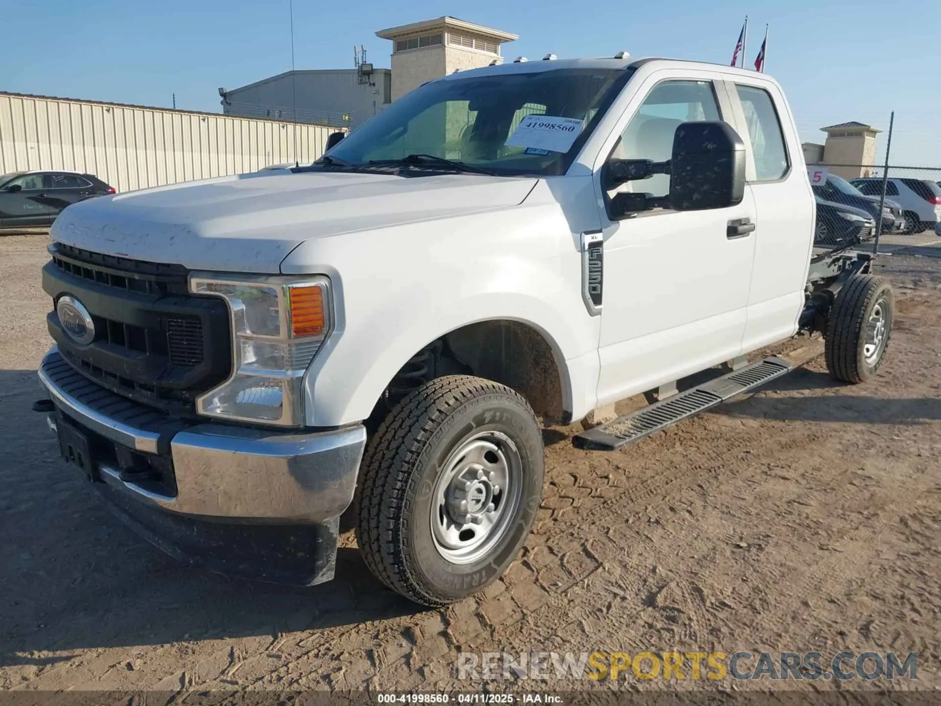2 fotografías del automóvil dañado 1FT7X2B61MEC11773 FORD F-250 2021