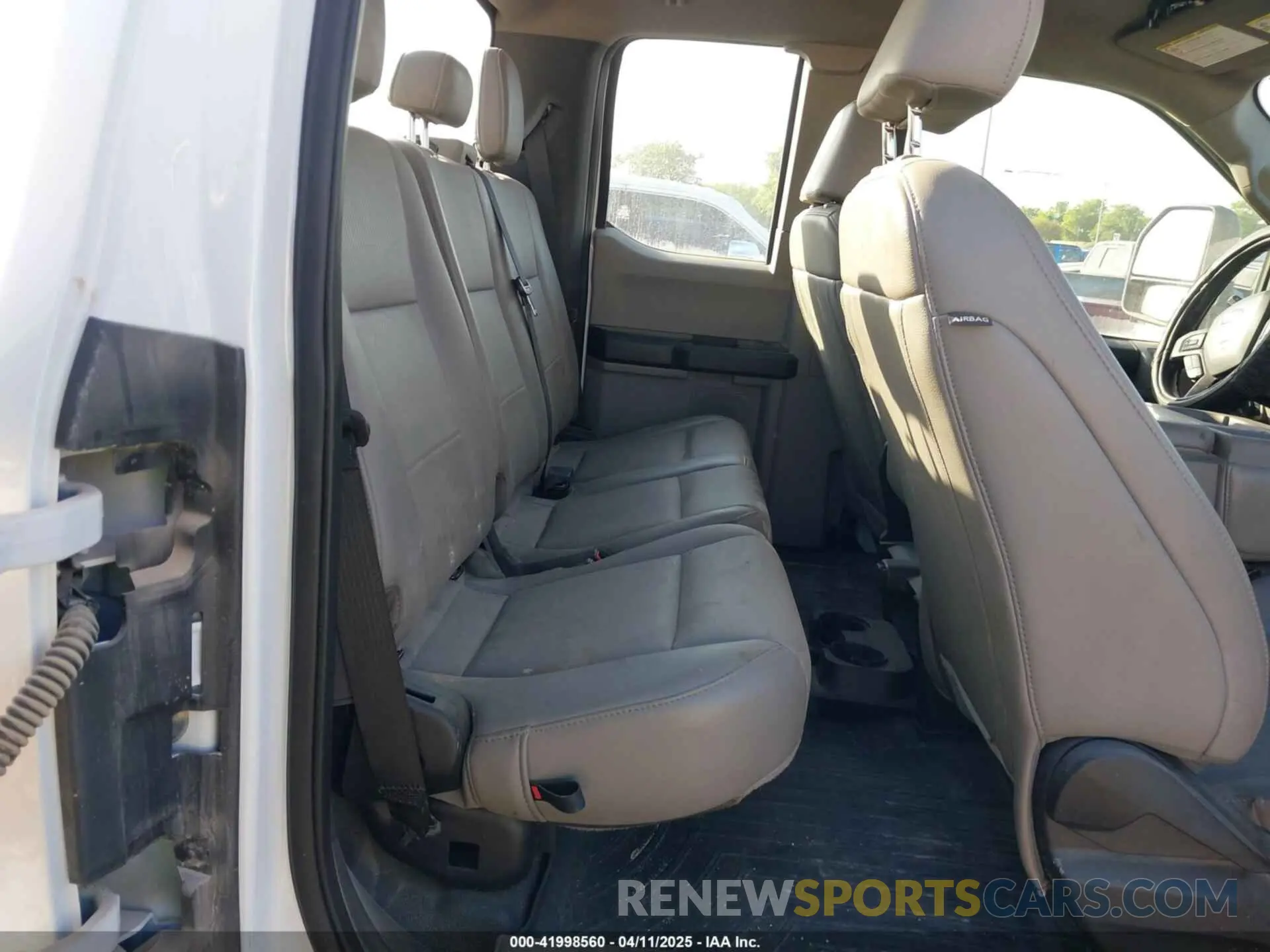 8 fotografías del automóvil dañado 1FT7X2B61MEC11773 FORD F-250 2021