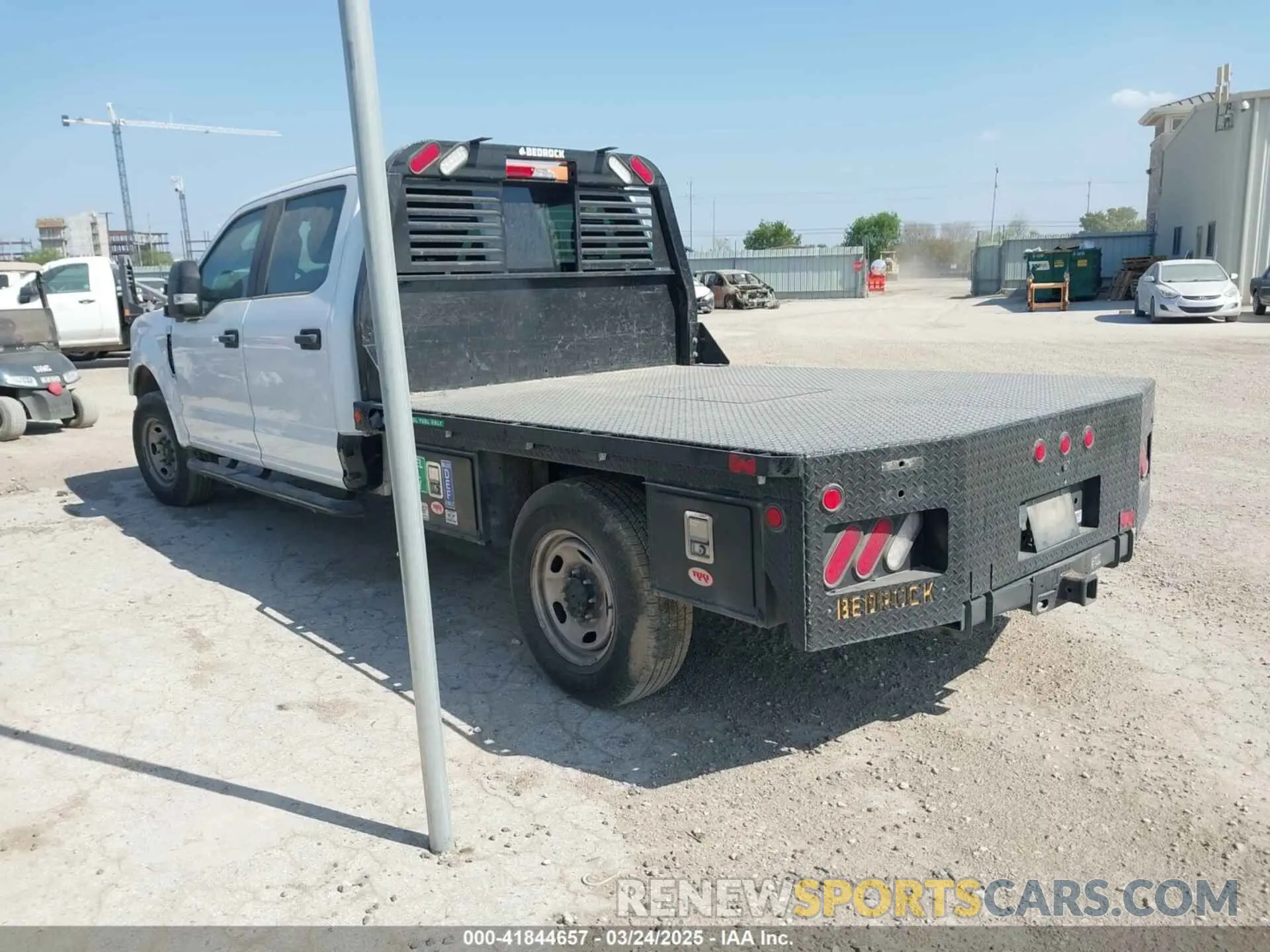 3 fotografías del automóvil dañado 1FD7W2AT1NEC91583 FORD F-250 2022