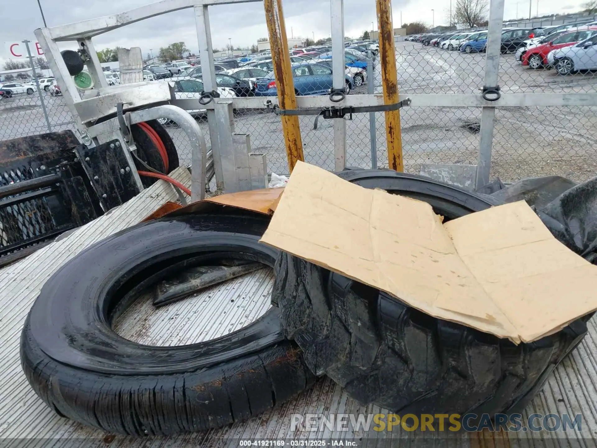 8 fotografías del automóvil dañado 1FDBF2B65NEE21187 FORD F-250 2022