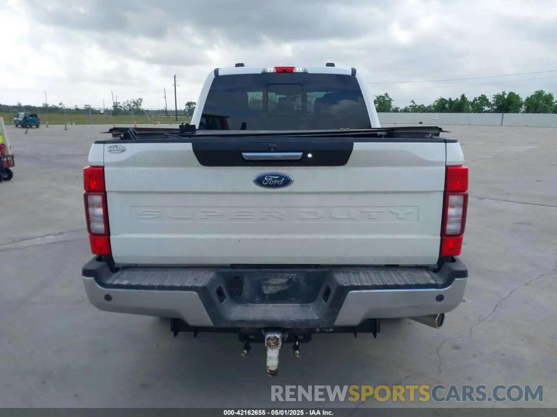 17 fotografías del automóvil dañado 1FT7W2A65NEC09143 FORD F-250 2022