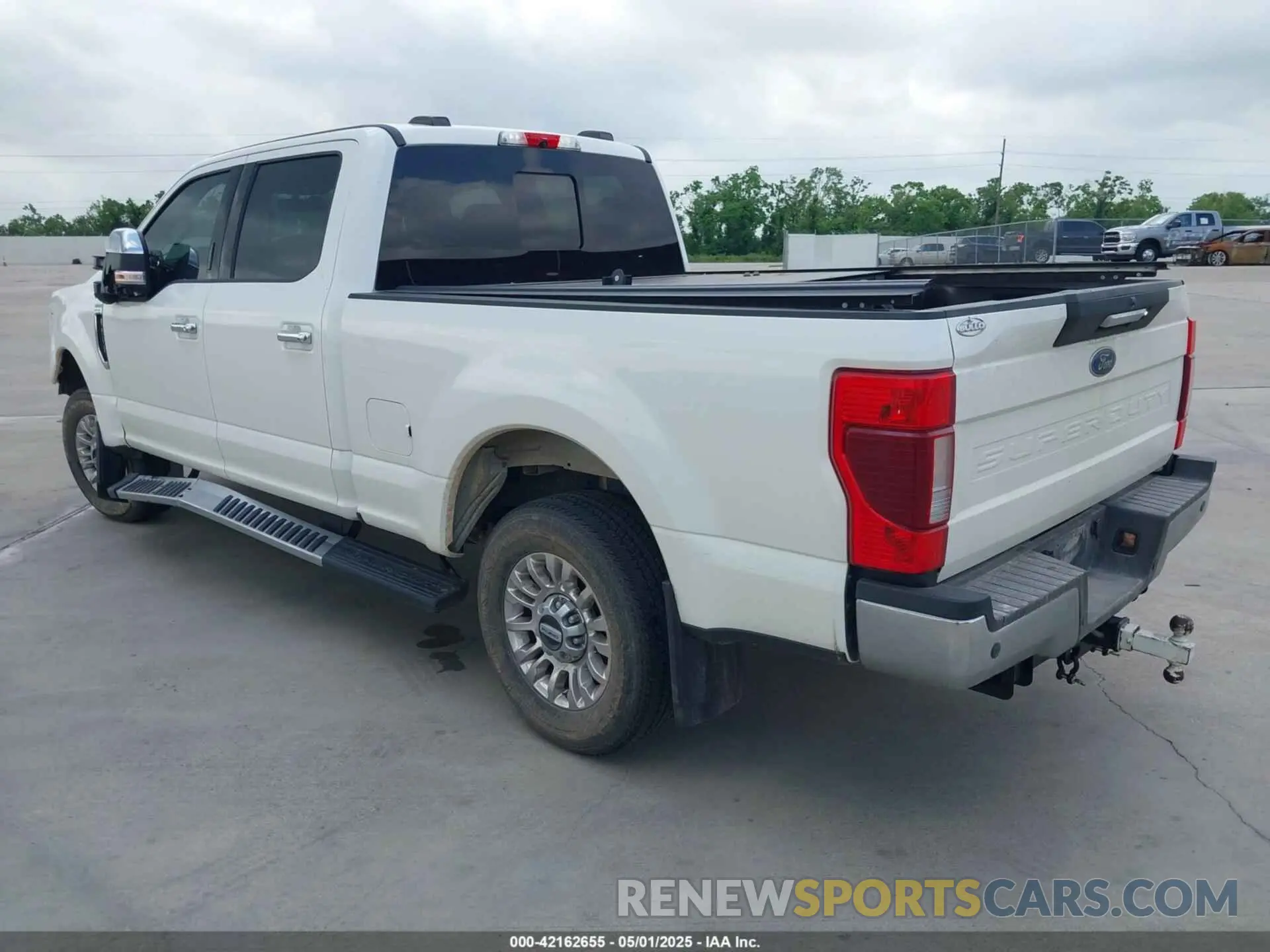 3 fotografías del automóvil dañado 1FT7W2A65NEC09143 FORD F-250 2022