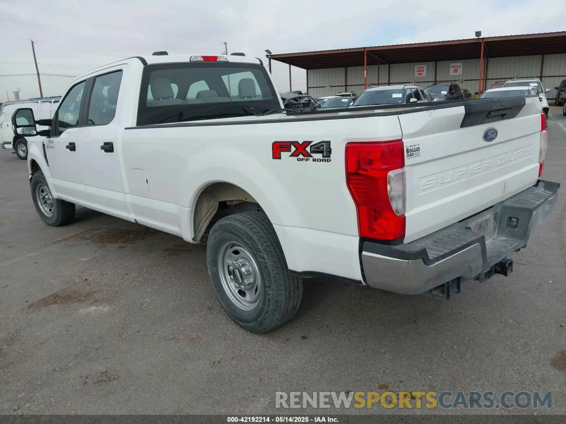 3 fotografías del automóvil dañado 1FT7W2A65NEF40014 FORD F-250 2022