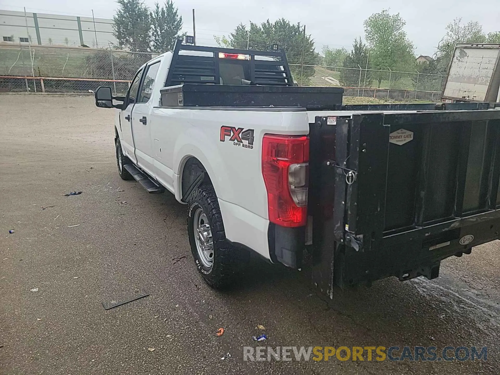 26 fotografías del automóvil dañado 1FT7W2B63NEC60610 FORD F-250 2022
