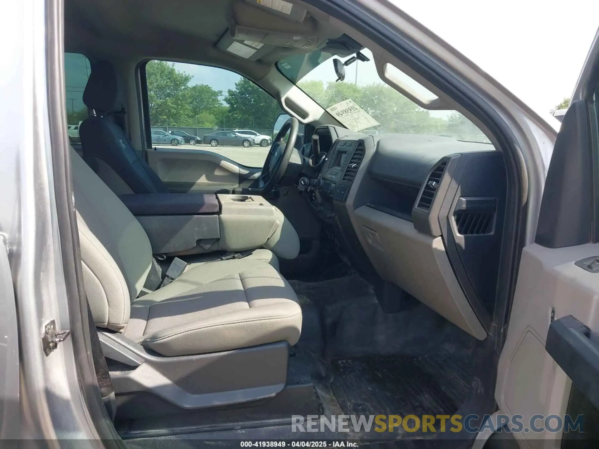 5 fotografías del automóvil dañado 1FT7W2B63NEC91145 FORD F-250 2022