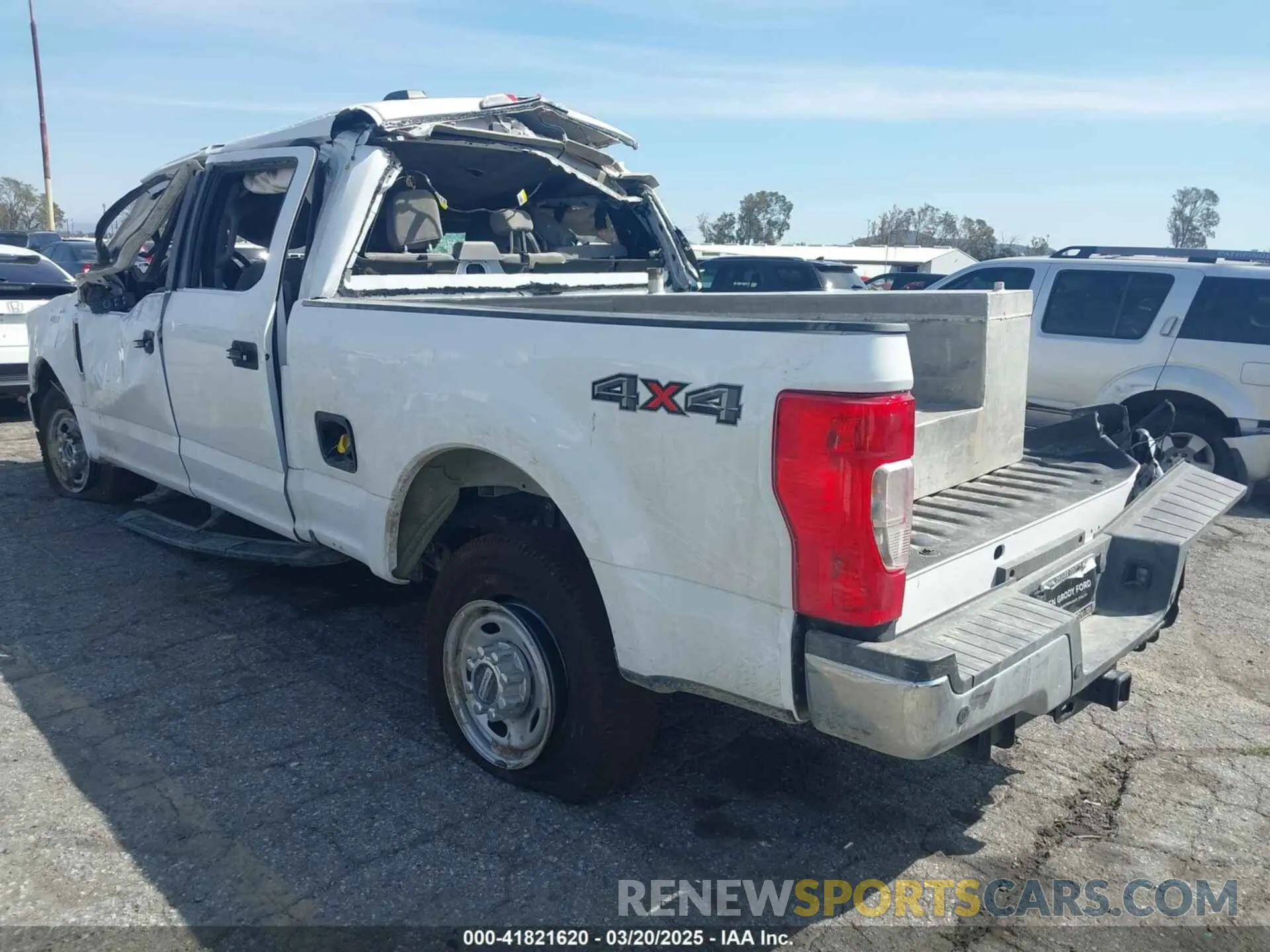 3 fotografías del automóvil dañado 1FT7W2B63NEE52898 FORD F-250 2022
