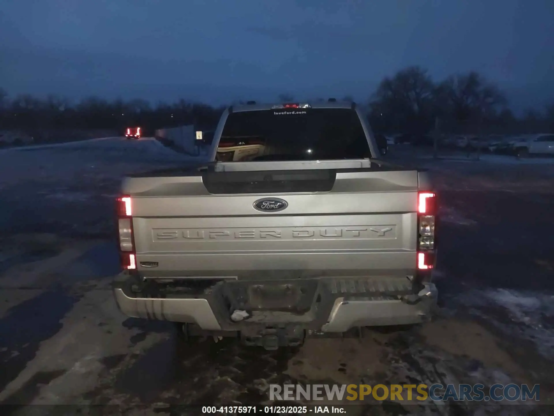 16 fotografías del automóvil dañado 1FT7W2BT3NEF30165 FORD F-250 2022