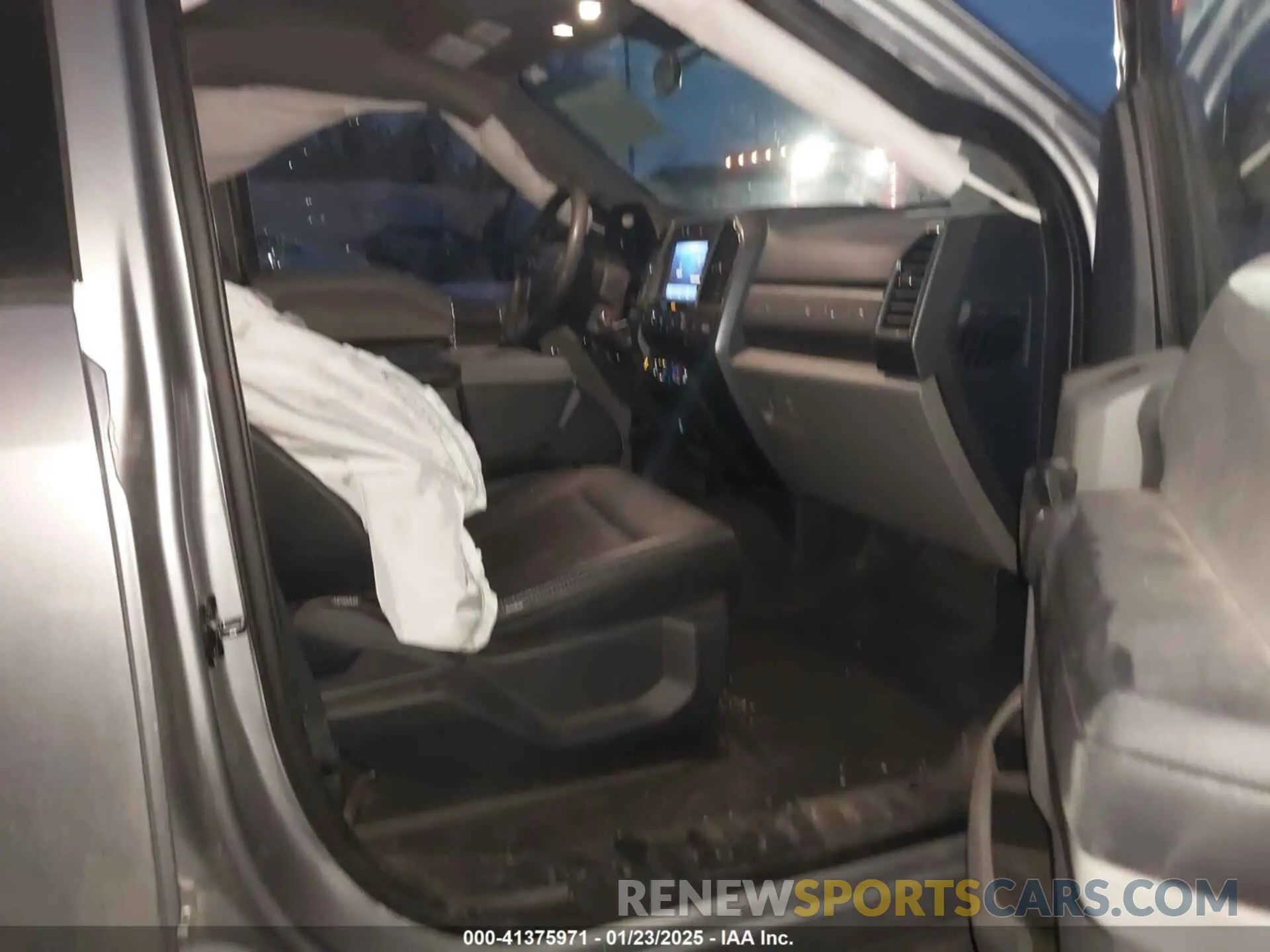 5 fotografías del automóvil dañado 1FT7W2BT3NEF30165 FORD F-250 2022